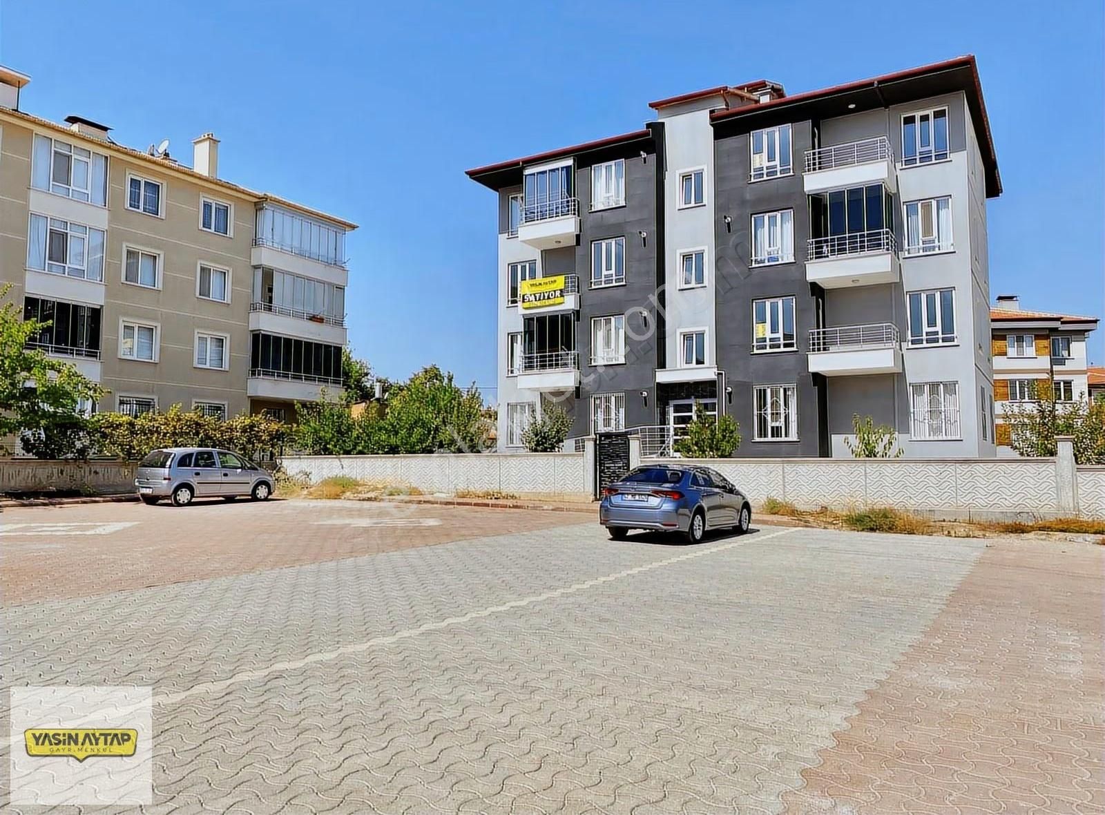 Akşemsettin Mah.´de Genç Osman Cd. Yakın Sıfır 3+1 Daire - Görsel 24