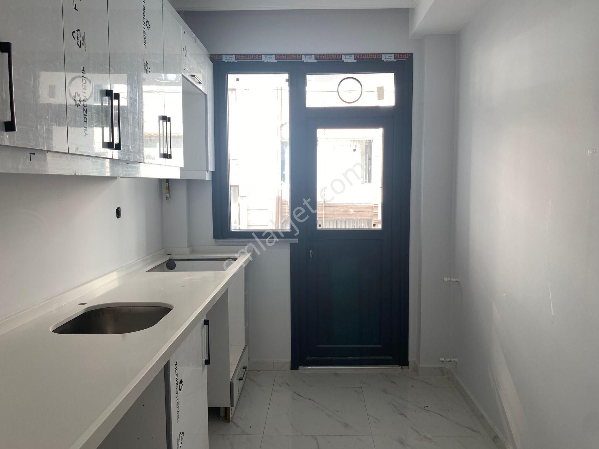 Avrupa Emlak Tan Esenler Fatih Mah 95m² 3+1 1.normal Kat,sıfır Bina,tek Daire Üzerine,satılık Daie - Görsel 5