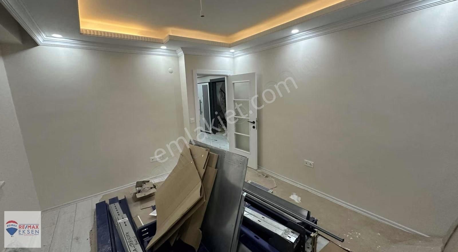 Çekmeköy Mehmetakif Mahallesi Merkezi Konum Kiralık 2+1 Daire - Görsel 16