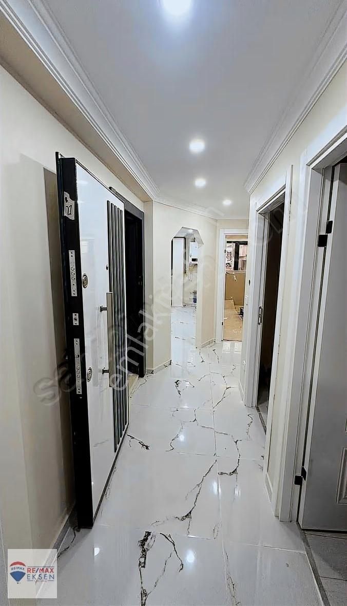 Çekmeköy Mehmetakif Mahallesi Merkezi Konum Kiralık 2+1 Daire - Görsel 10