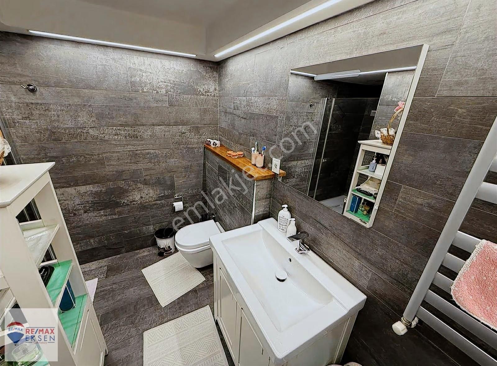 Üsküdar Ferahta Site İçinde 3+1 Yenilenmiş Kiralık Daire - Görsel 10