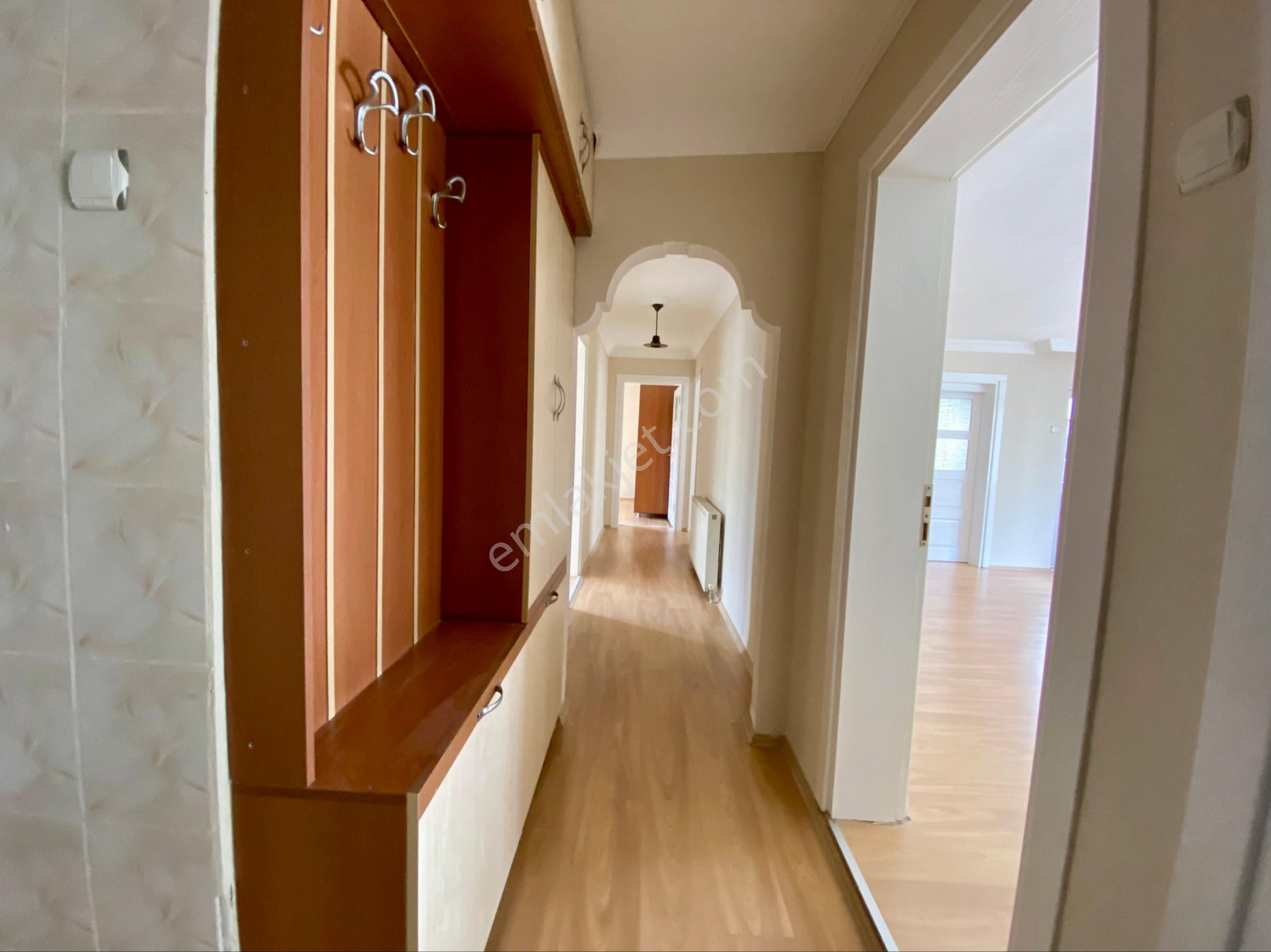 Eab’den Aydın Kiralık 3+1 130 M2 1.kat Kurtuluş Mah. Doğalgazlı İçi Yapılı Daire - Görsel 17