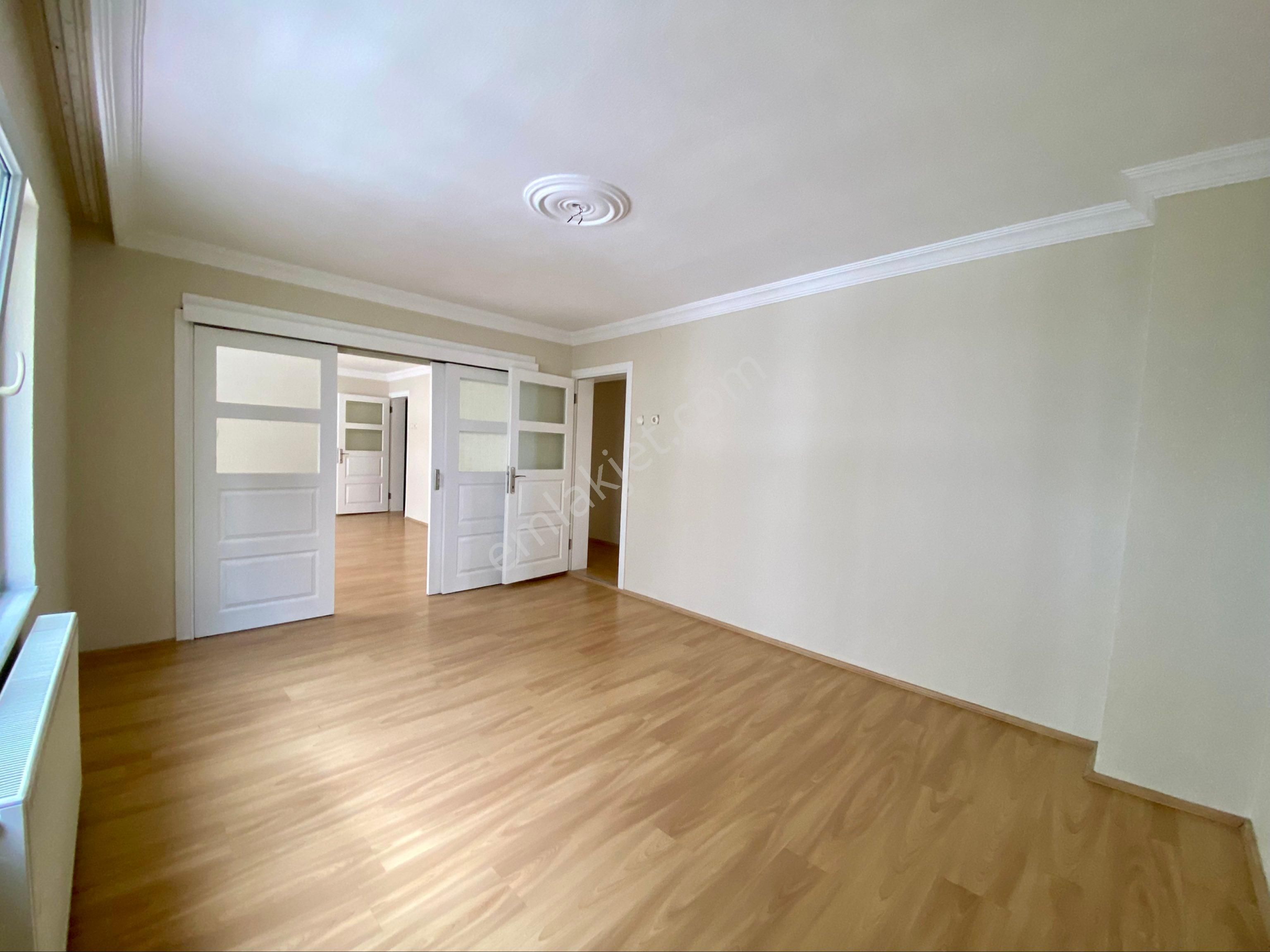 Eab’den Aydın Kiralık 3+1 130 M2 1.kat Kurtuluş Mah. Doğalgazlı İçi Yapılı Daire - Görsel 7