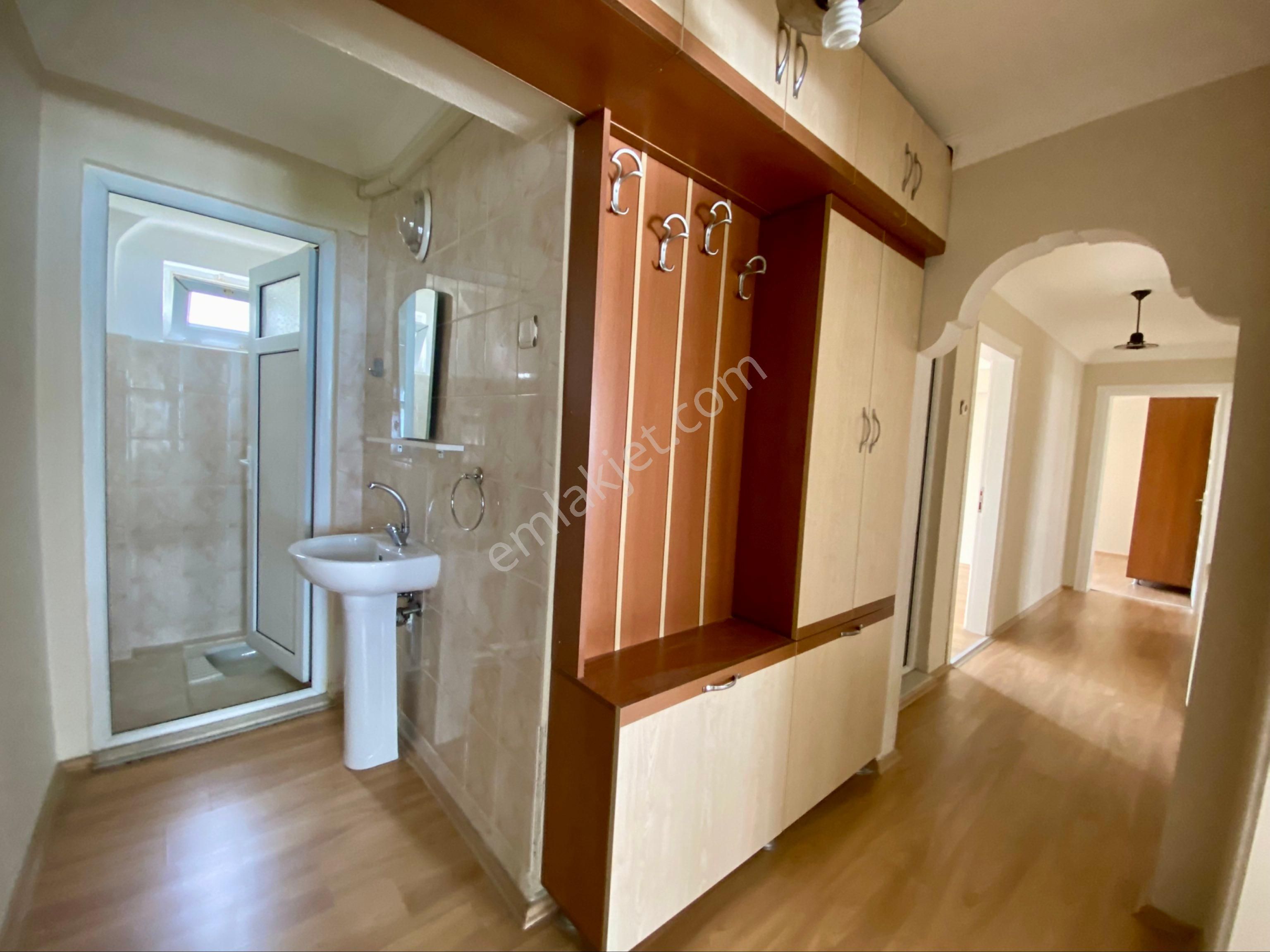 Eab’den Aydın Kiralık 3+1 130 M2 1.kat Kurtuluş Mah. Doğalgazlı İçi Yapılı Daire - Görsel 19