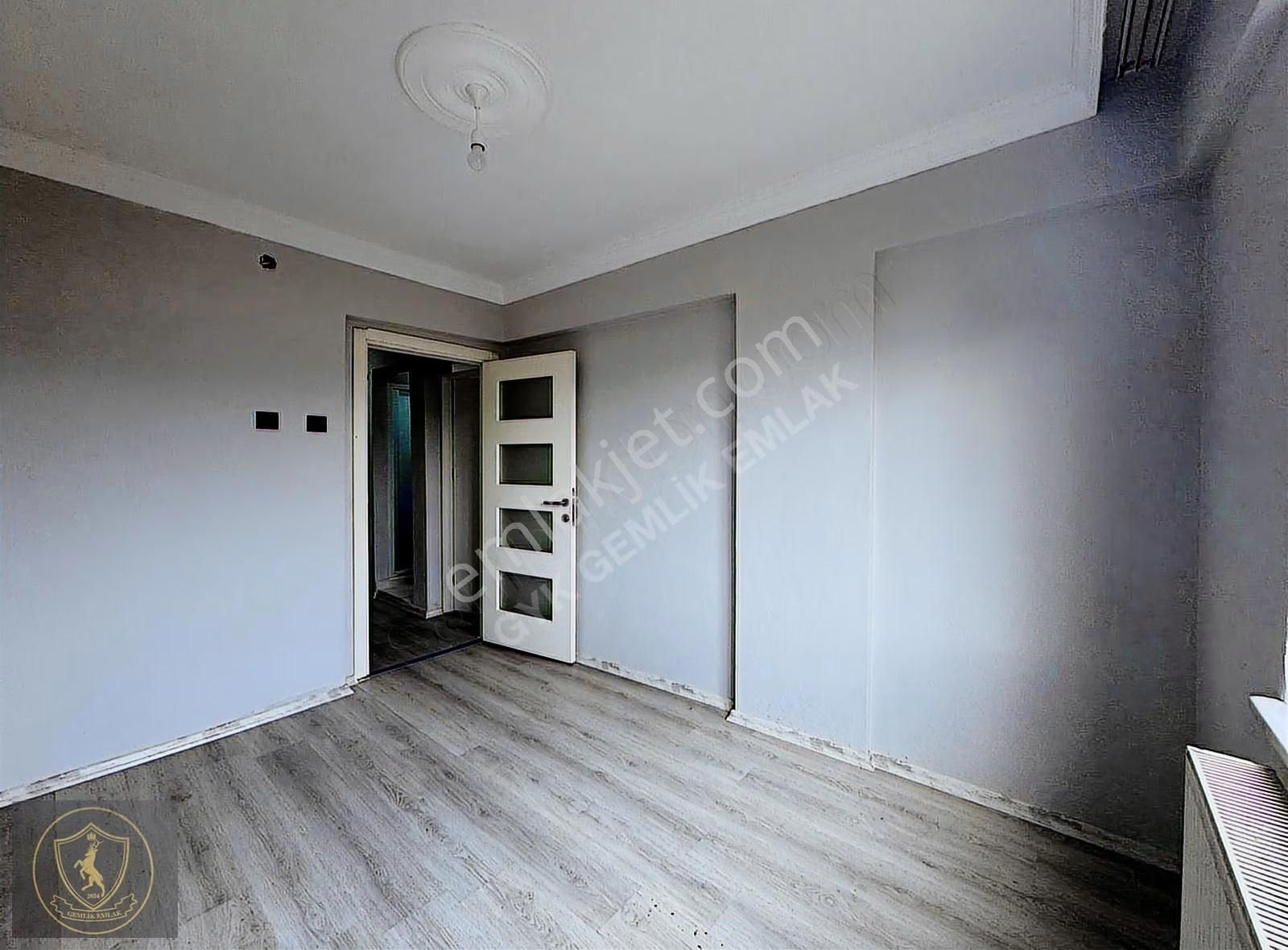Gemlik Emlaktan Satılık 2+1 Yeni Tadilatı Yapılmış Daire - Görsel 22