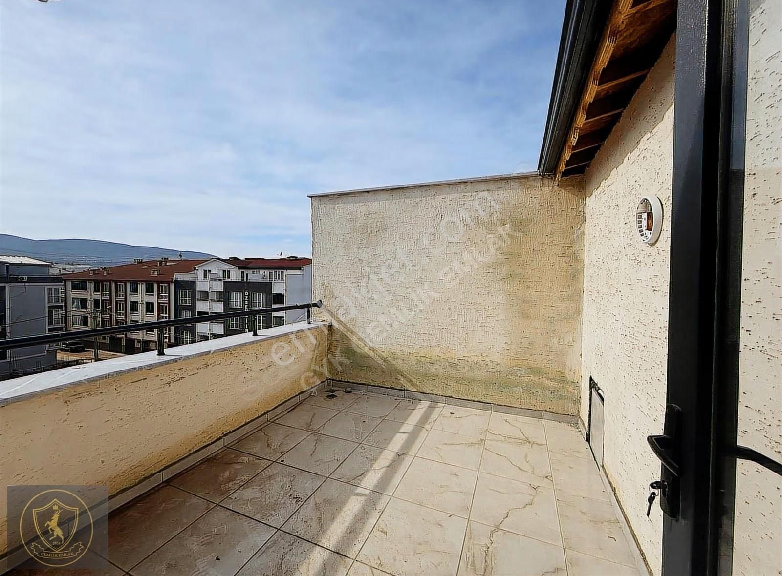 Hastahane Yolu Üzeri 2+1 Dubleks Daire 3 Senelik Bina - Görsel 10