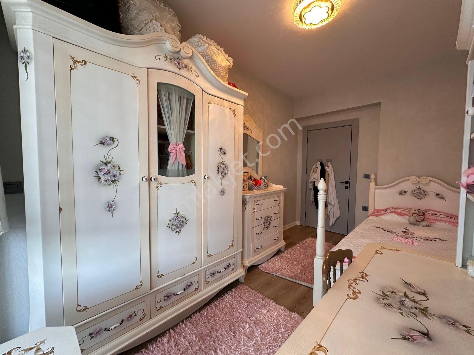 Redstone Castle Park Ova Evleri Yerden Isıtma Satılık 4+1 Daire - Görsel 35