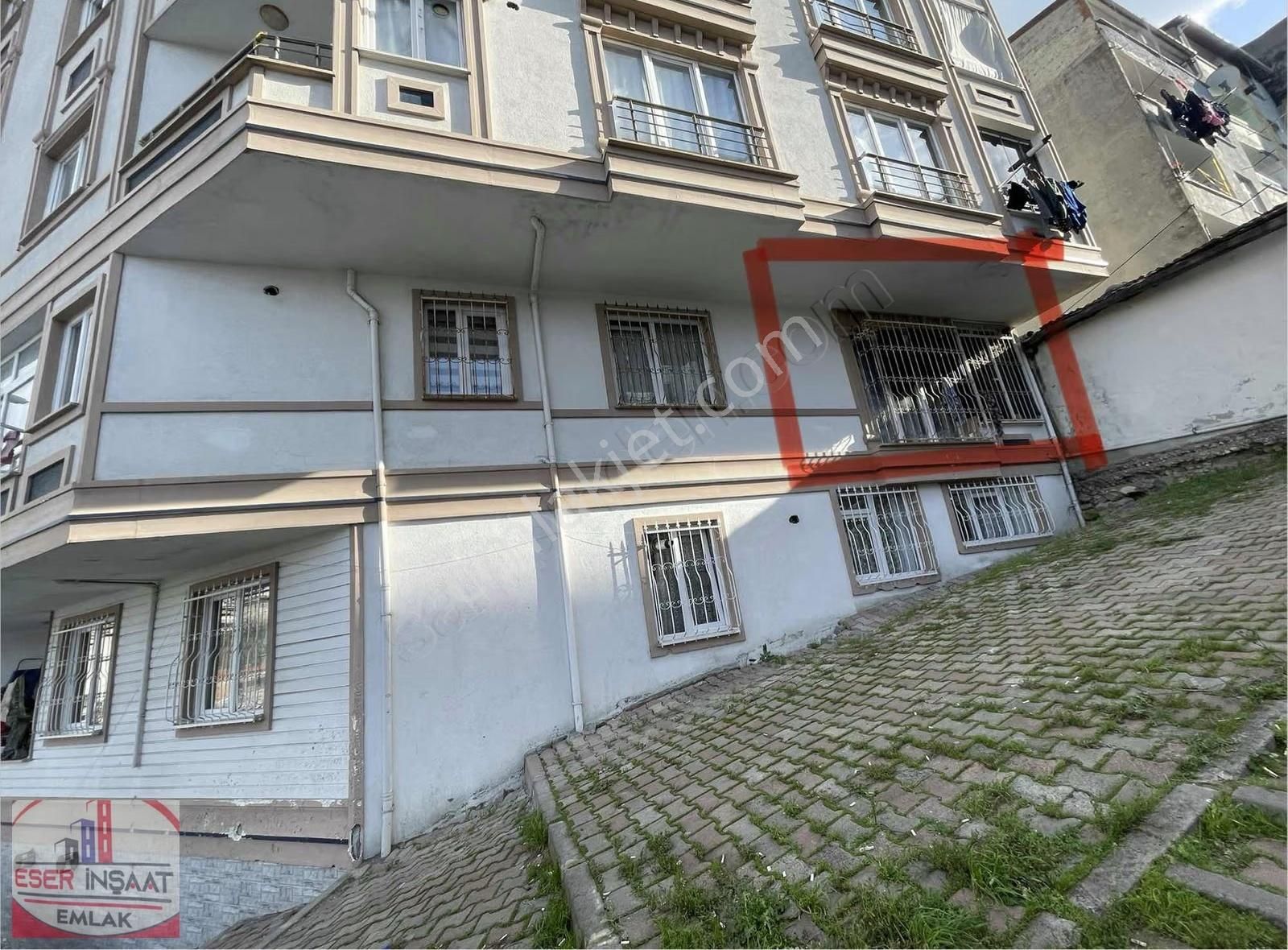 Eser Yapıdan Satılık2+1 90m2 Balkonlu Arakat Gibi Y Giriş