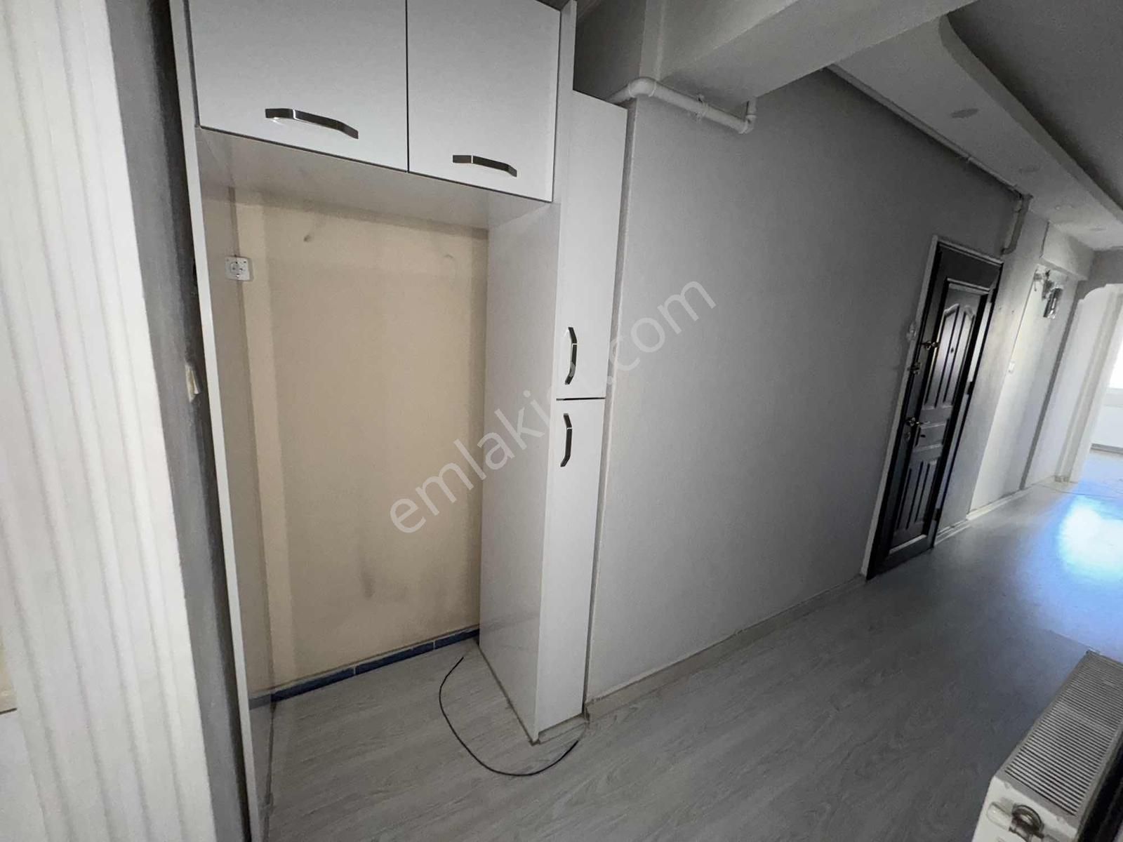 Türker Emlak 3+1 100m2 Hastane Yakını Asansör Otopark - Görsel 12