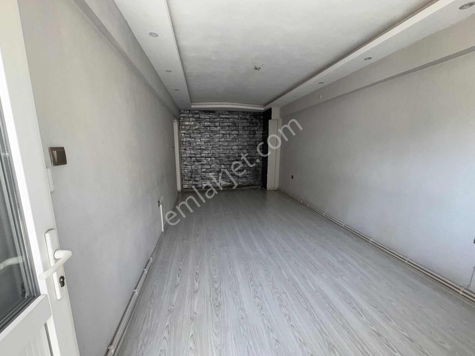 Türker Emlak 3+1 100m2 Hastane Yakını Asansör Otopark - Görsel 17