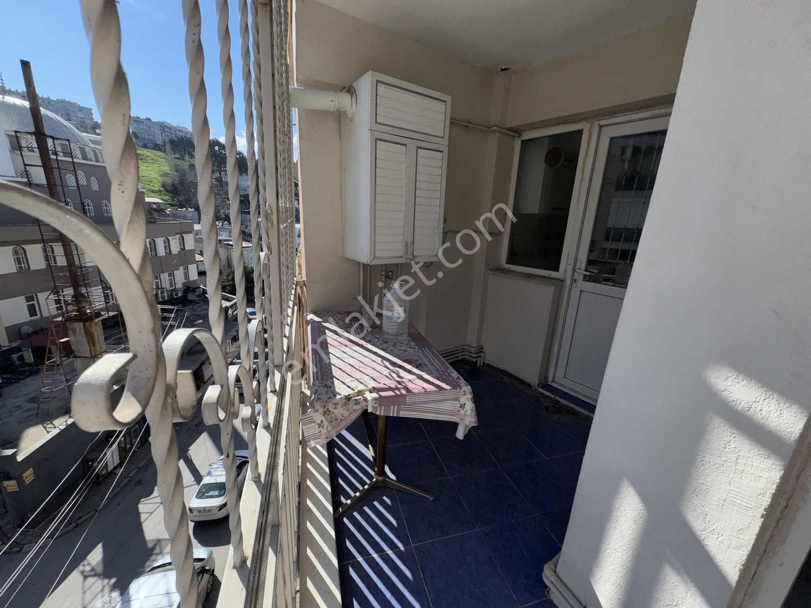 Türker Emlak 3+1 100m2 Hastane Yakını Asansör Otopark - Görsel 18