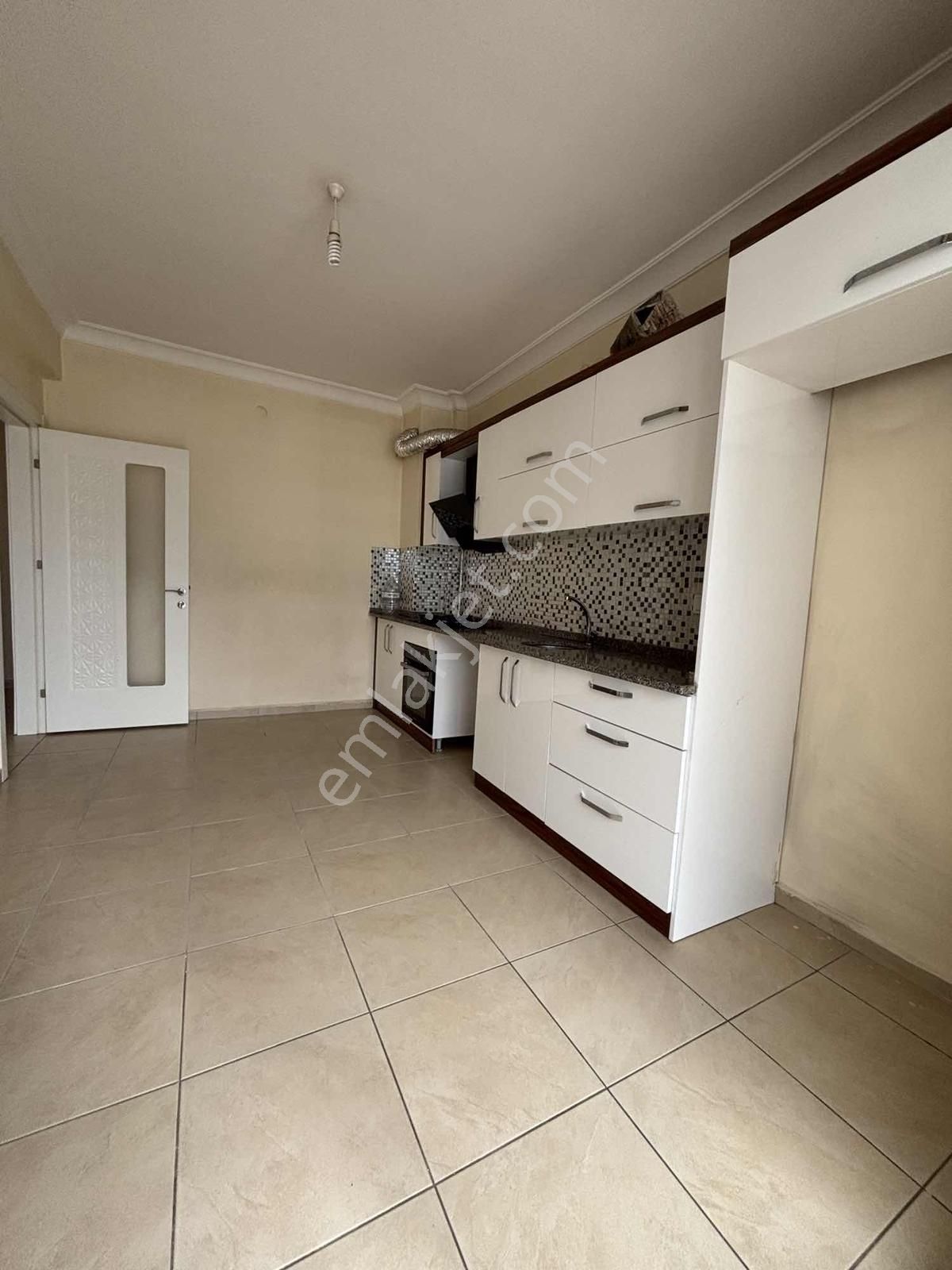 Hamzaoğlu Mah. 3+1 Ara Kat Satılık Daire - Görsel 6