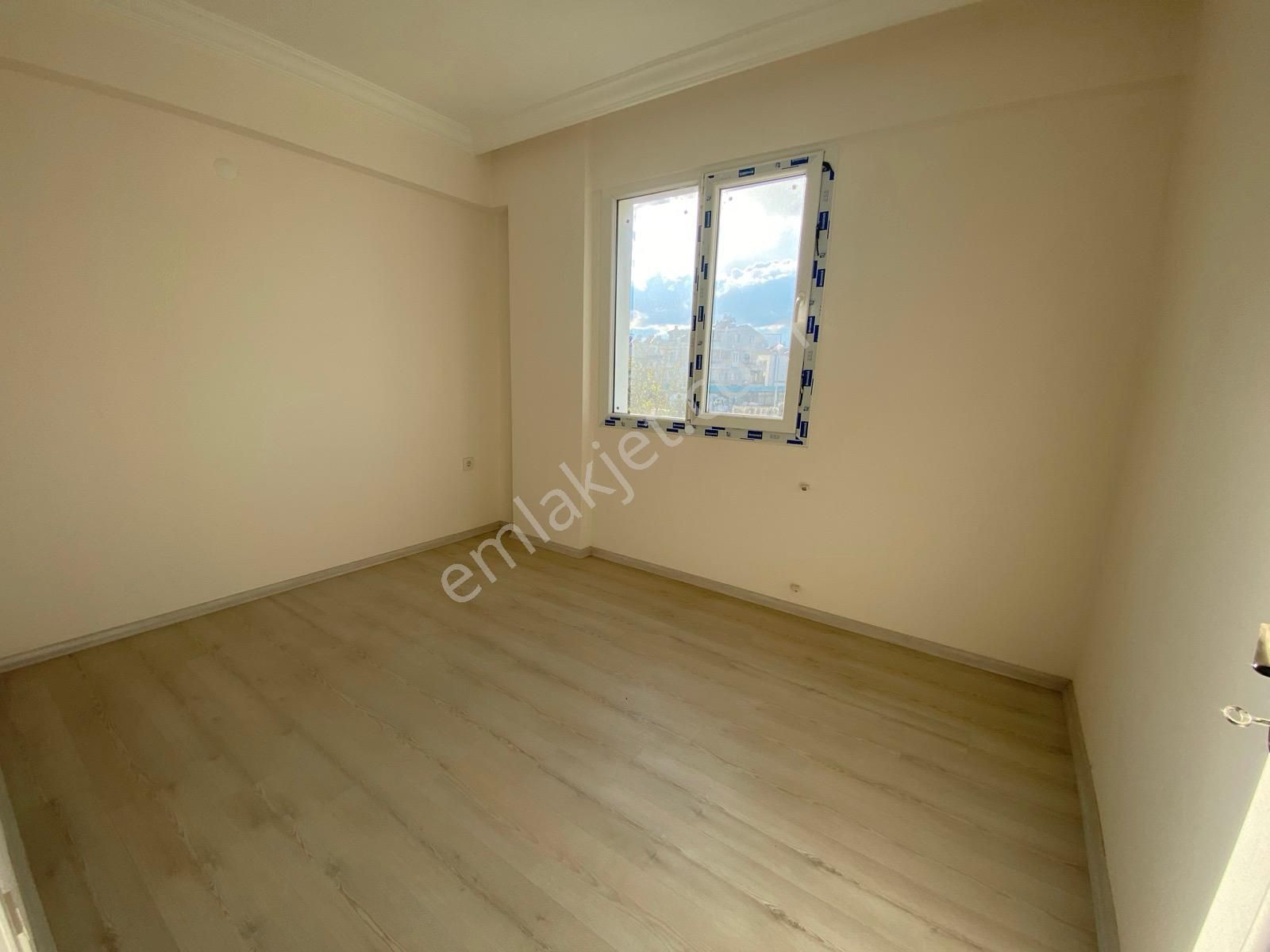 Aydın/didim/cumhuriyet Mh Satılık 1+1 Daire - Görsel 4