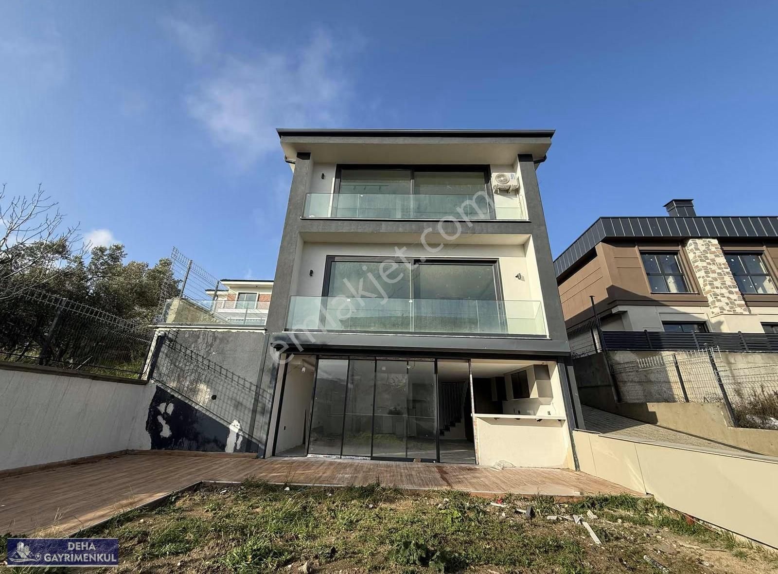 Fırsat 4+1 Villamız Satışta