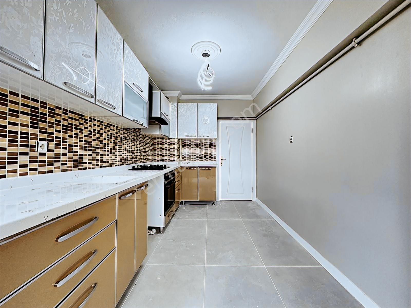 Engin Emlak'tan Protokol Yol'u Yakını Yapılı Masrafsız 3+1 - Görsel 14