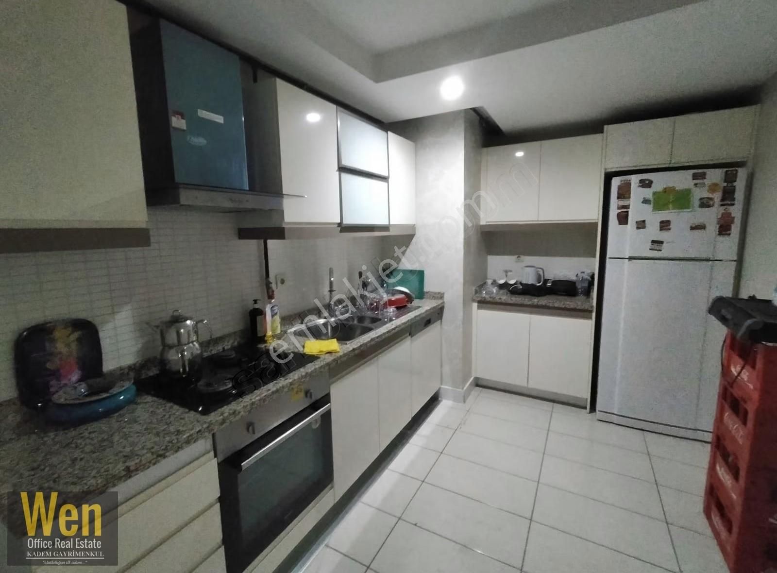 Beylikdüzü Kubis Park Teraslı 2+1 Eşyalı Kiralık Ofis - Görsel 14