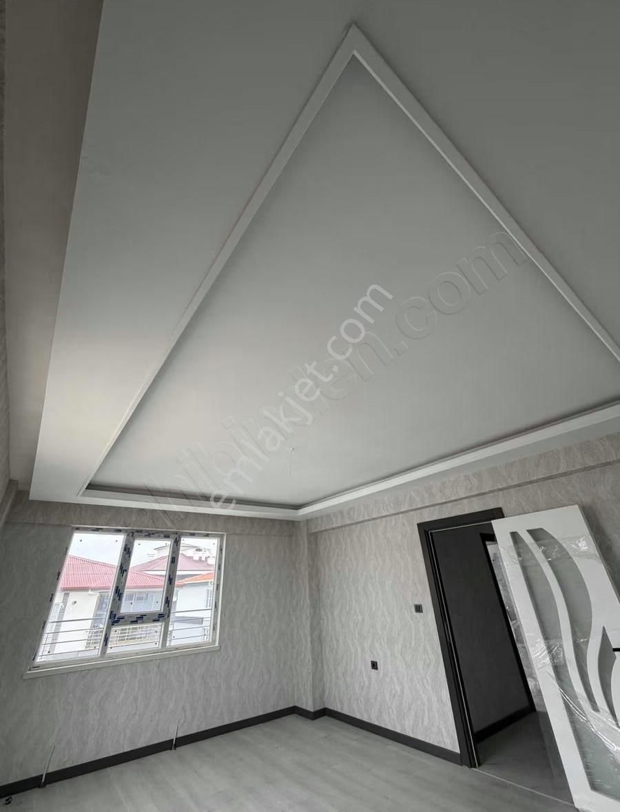 Ozandan Yeşiltepede Satılık Son Kat Sıfır 3+1 Daire - Görsel 9