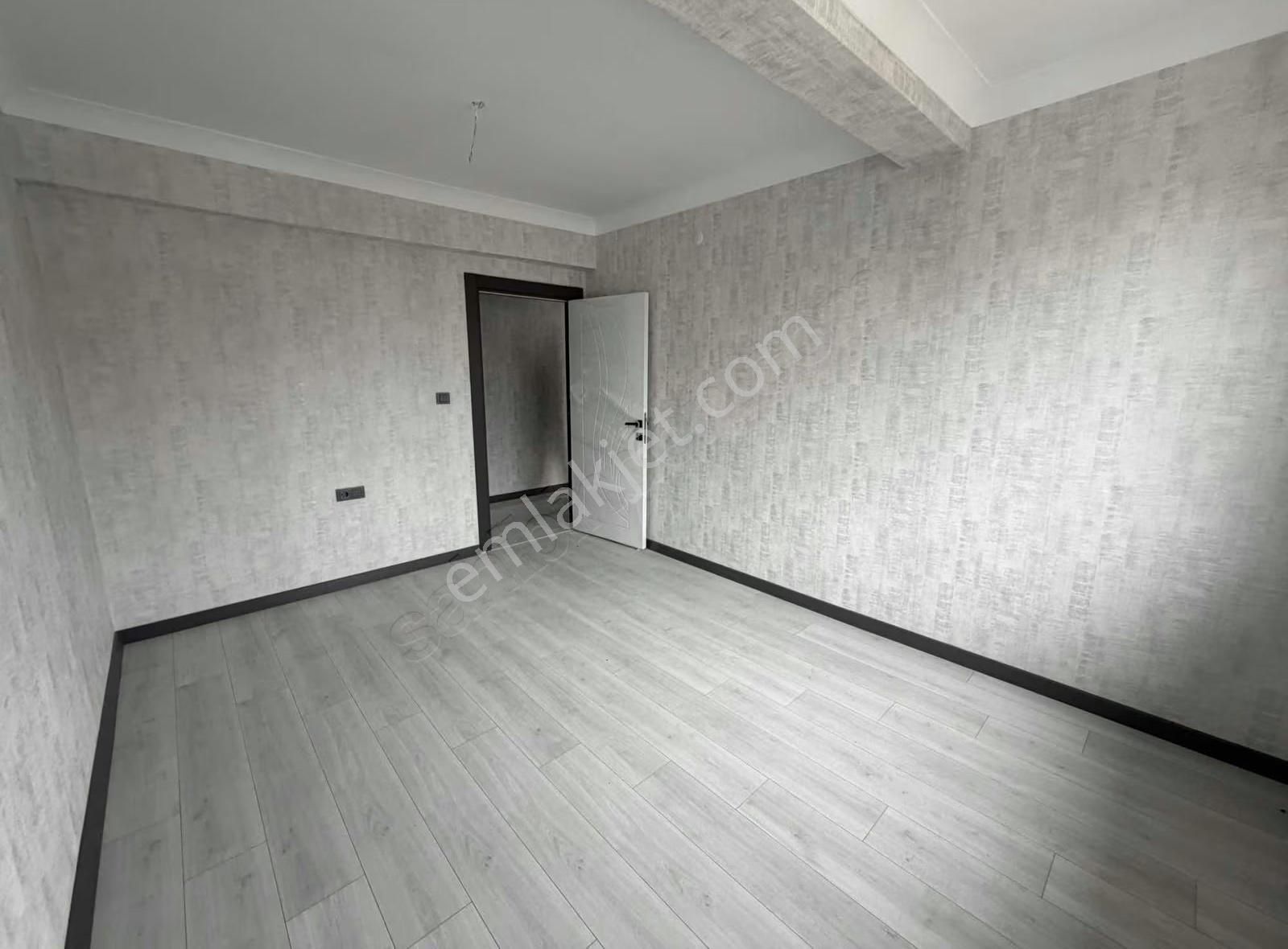 Ozandan Yeşiltepede Satılık Son Kat Sıfır 3+1 Daire - Görsel 6