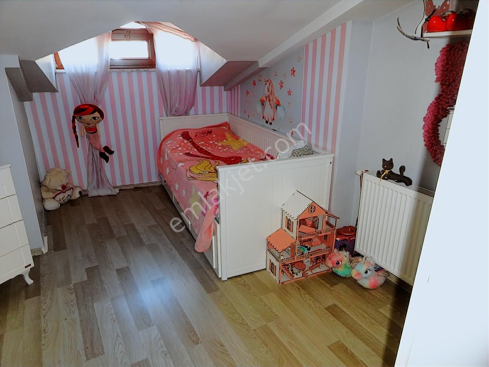 Ünalan Metro-metrobüs Yakını Satılık Teraslı Dubleks Daire 3+1 - Görsel 29