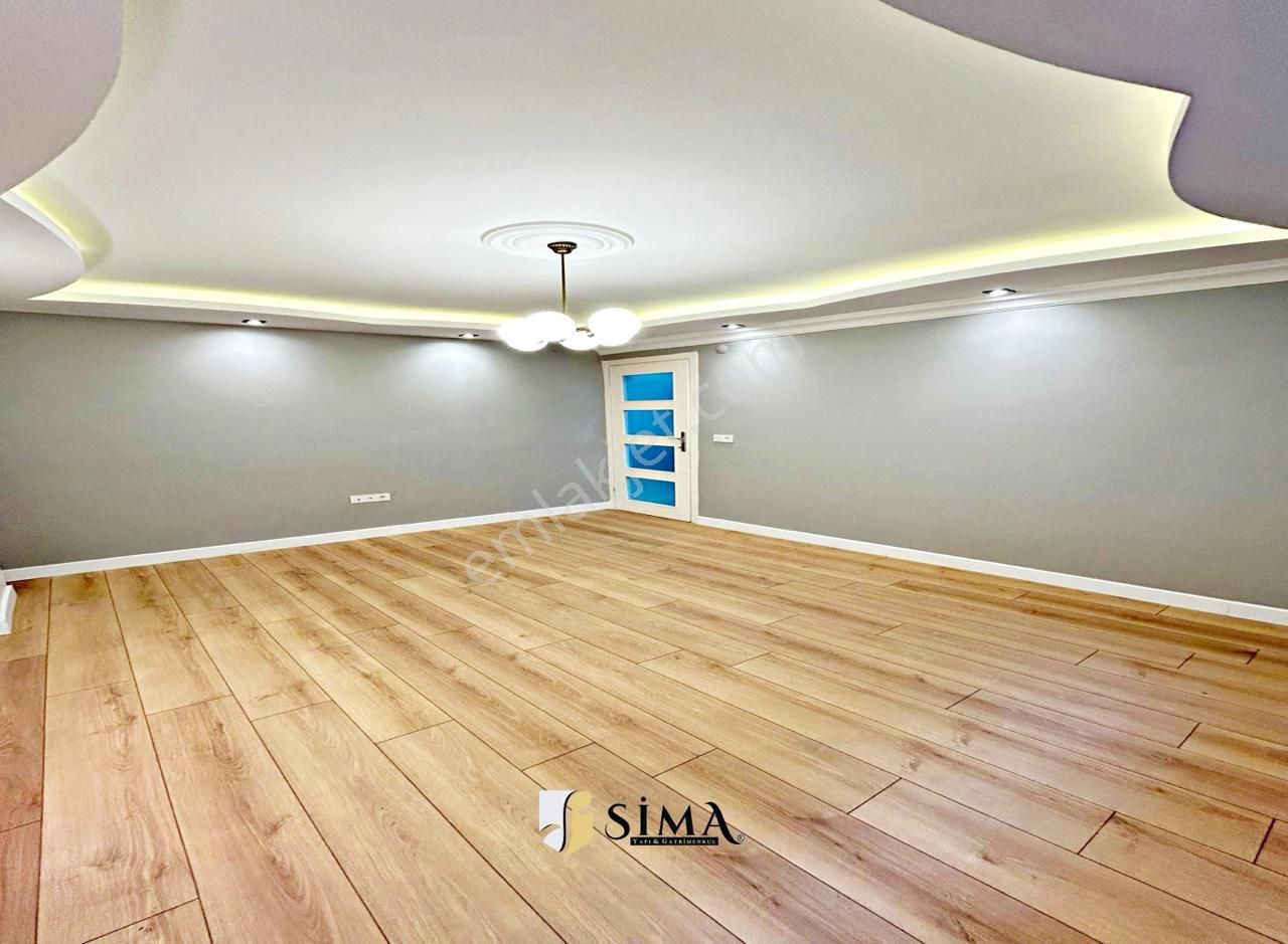 Metrobüsün Dibinde Giriş Kat Seviyesinde Dekorlu 2+1 Satılık Daire - Görsel 17