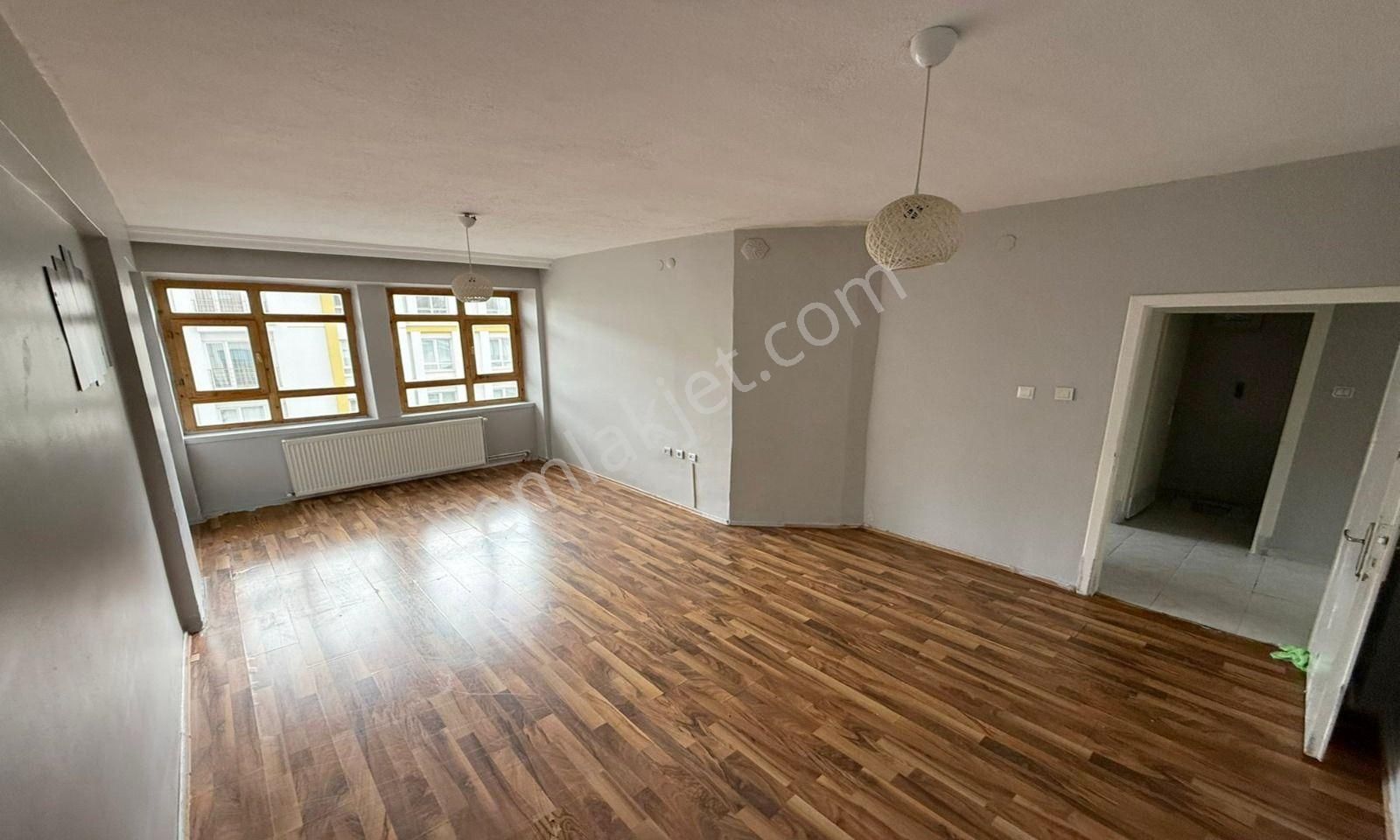 Günsazak Caddesi Yakını Yapılı Kat Konumunda Yüksek Giriş - Görsel 4