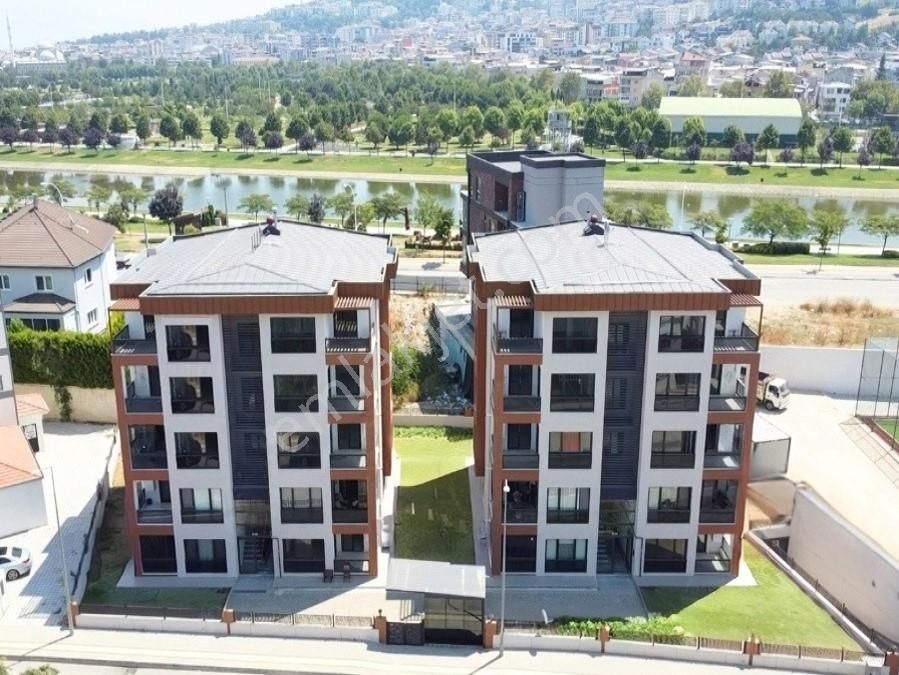Odunluk Mahallesinde Satılık 3+1 Sıfır Lüks Daire