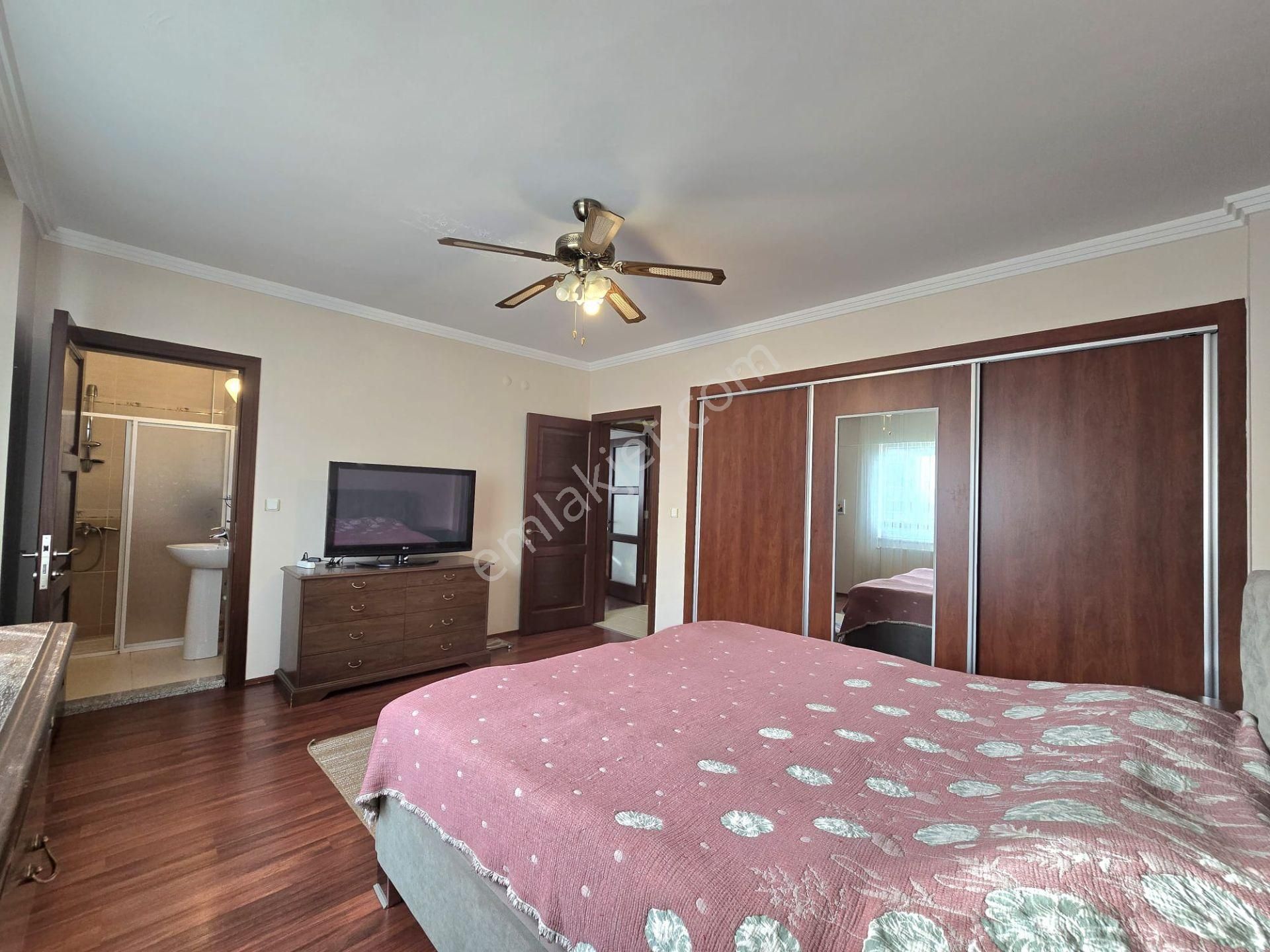 Gerzele'de Şehir Manzaralı, Site İçinde 241 M² 3+1 Daire - Görsel 29