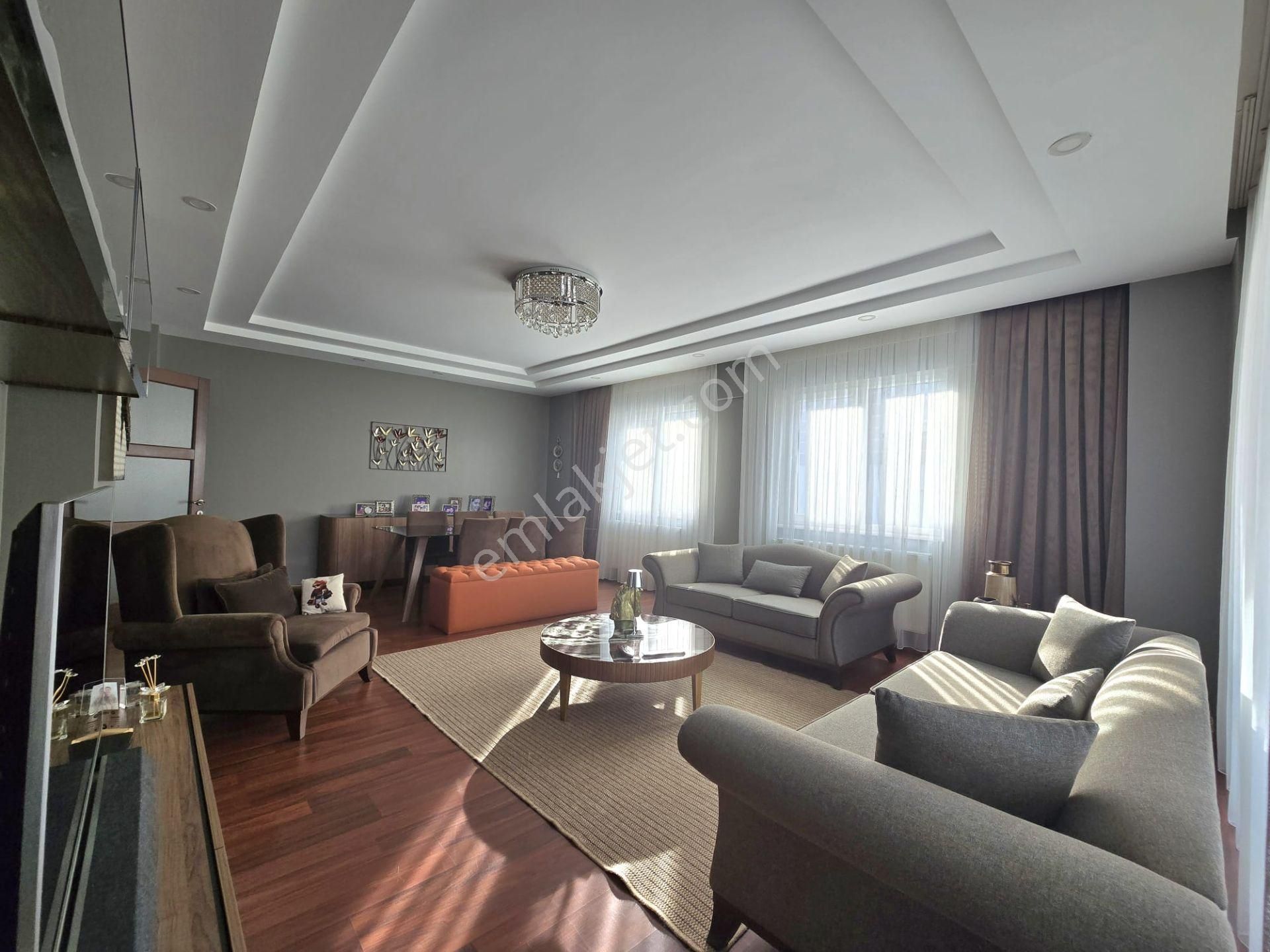Gerzele'de Şehir Manzaralı, Site İçinde 241 M² 3+1 Daire - Görsel 18