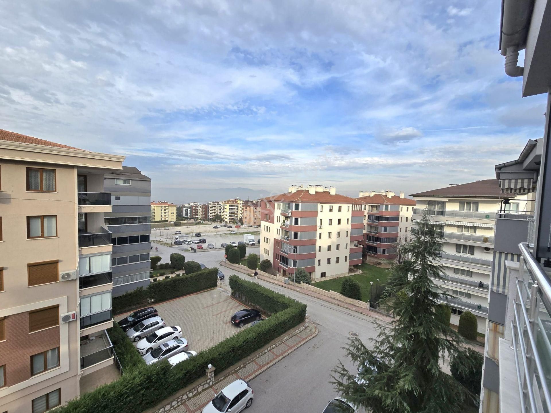 Gerzele'de Şehir Manzaralı, Site İçinde 241 M² 3+1 Daire - Görsel 13