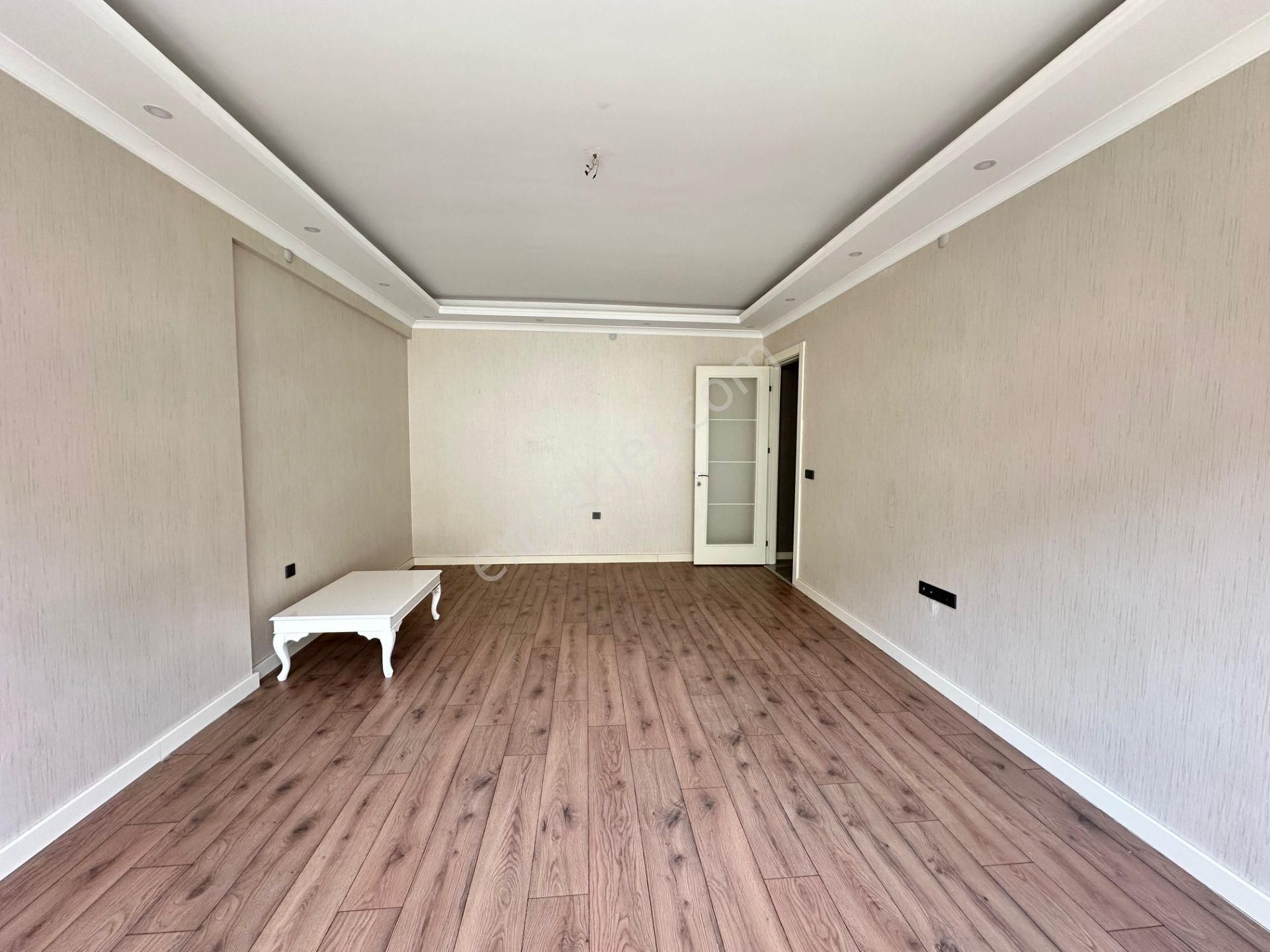 Uzman Emlak'tan Selçuklu Kulelerinde Katta Yapılı 3+1 Daire - Görsel 3