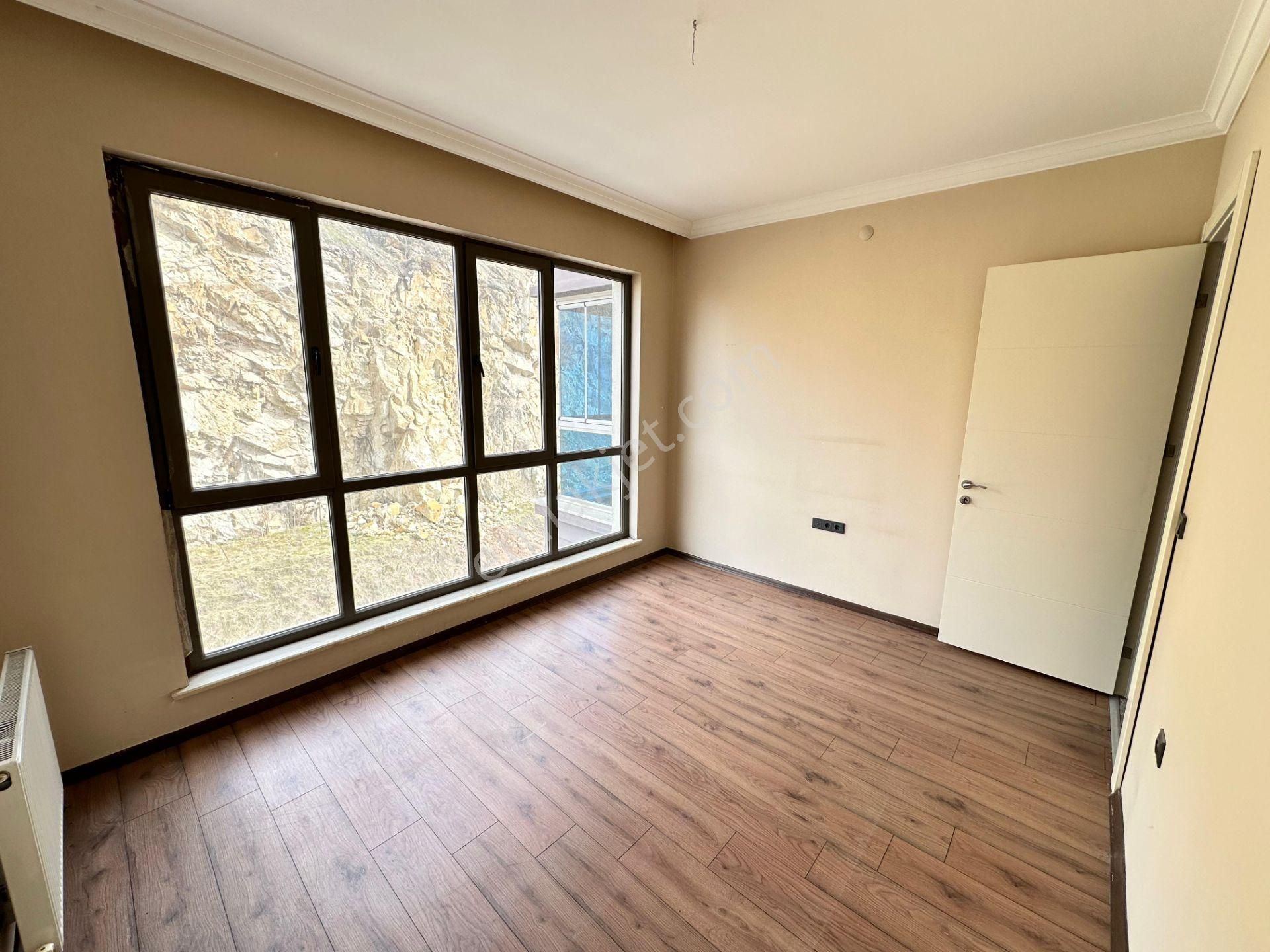 Uzman Emlak'tan Selçuklu Kulelerinde Katta Yapılı 3+1 Daire - Görsel 7