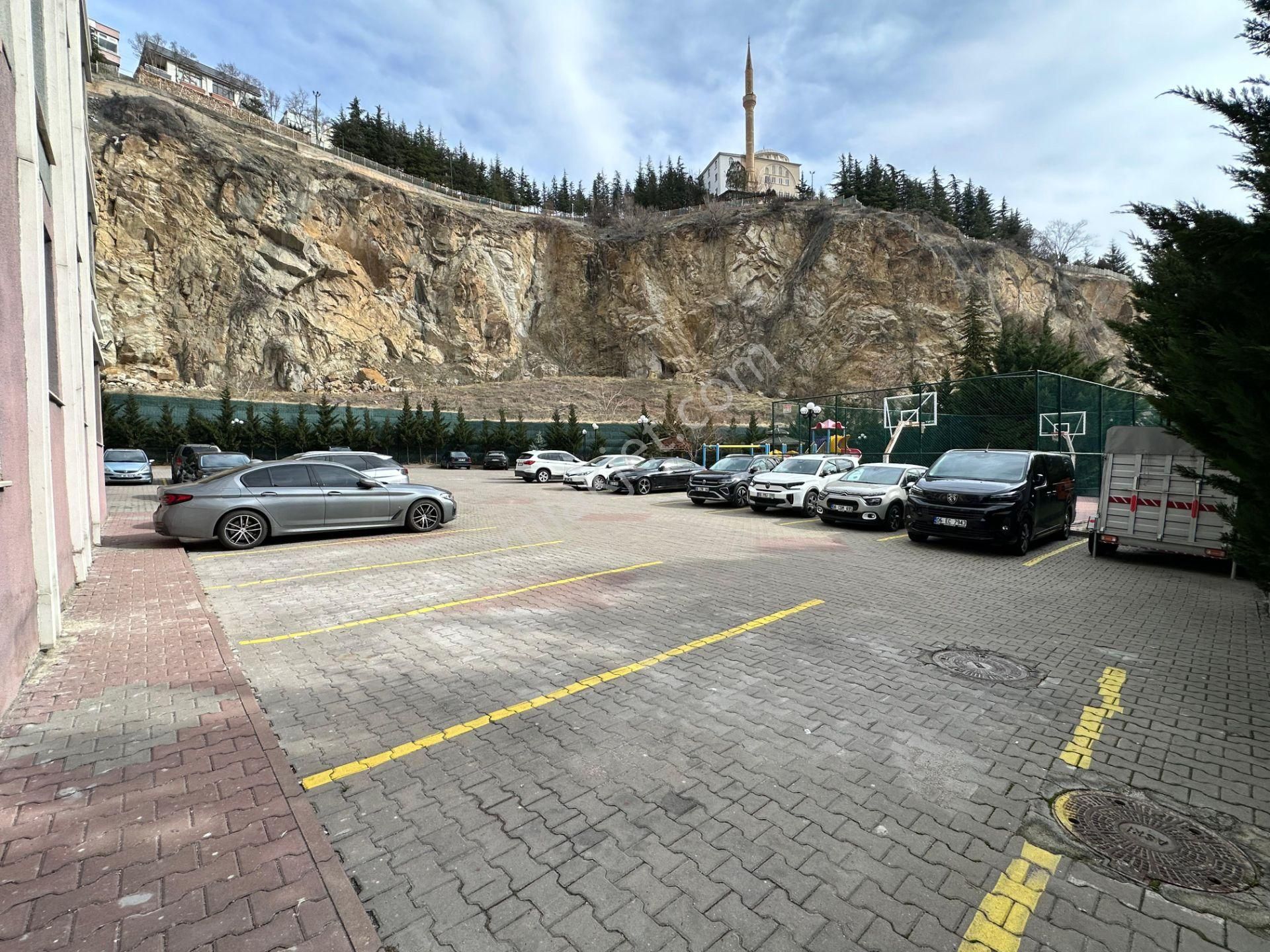 Uzman Emlak'tan Selçuklu Kulelerinde Katta Yapılı 3+1 Daire - Görsel 27