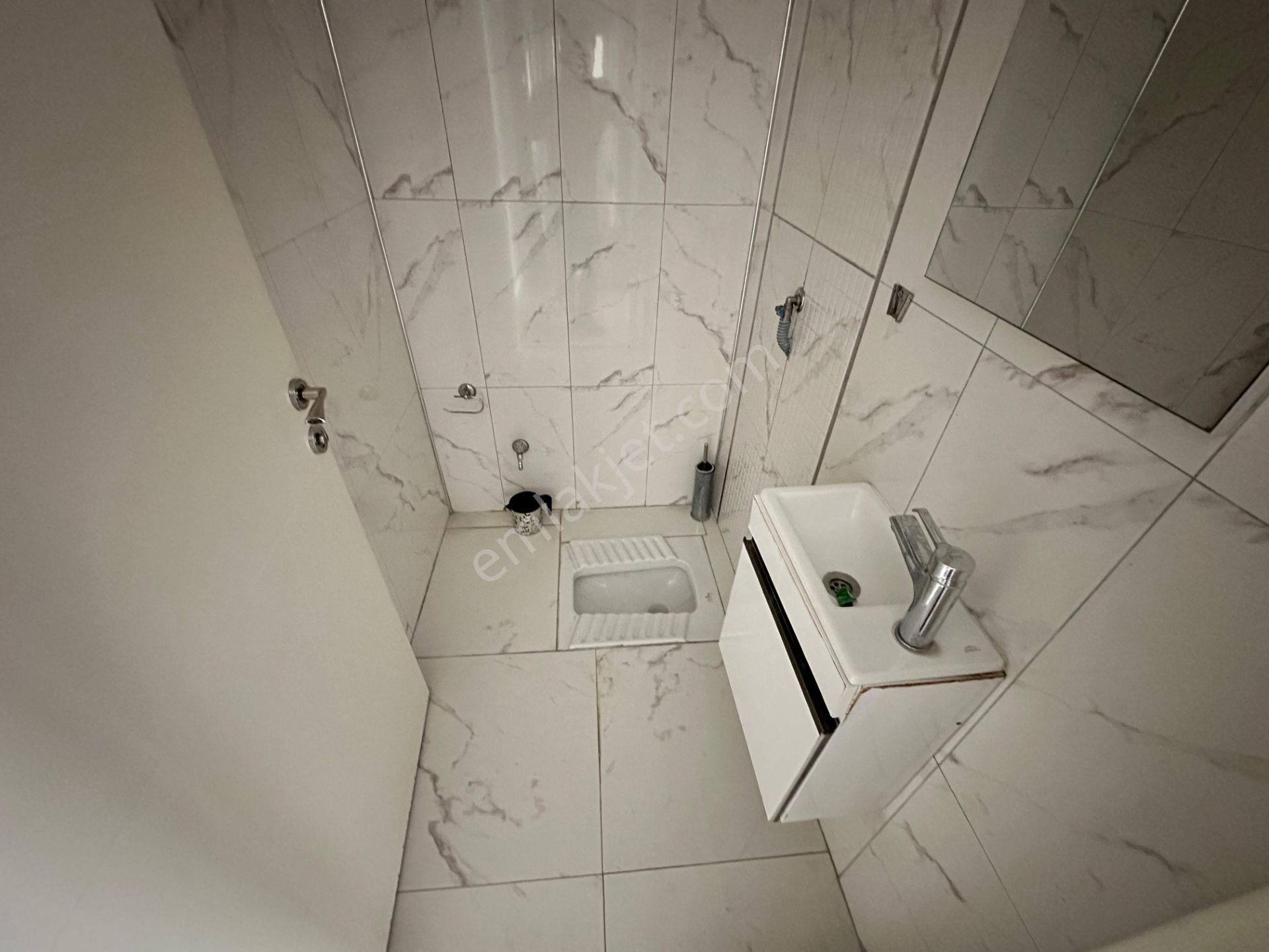 Uzman Emlak'tan Selçuklu Kulelerinde Katta Yapılı 3+1 Daire - Görsel 17