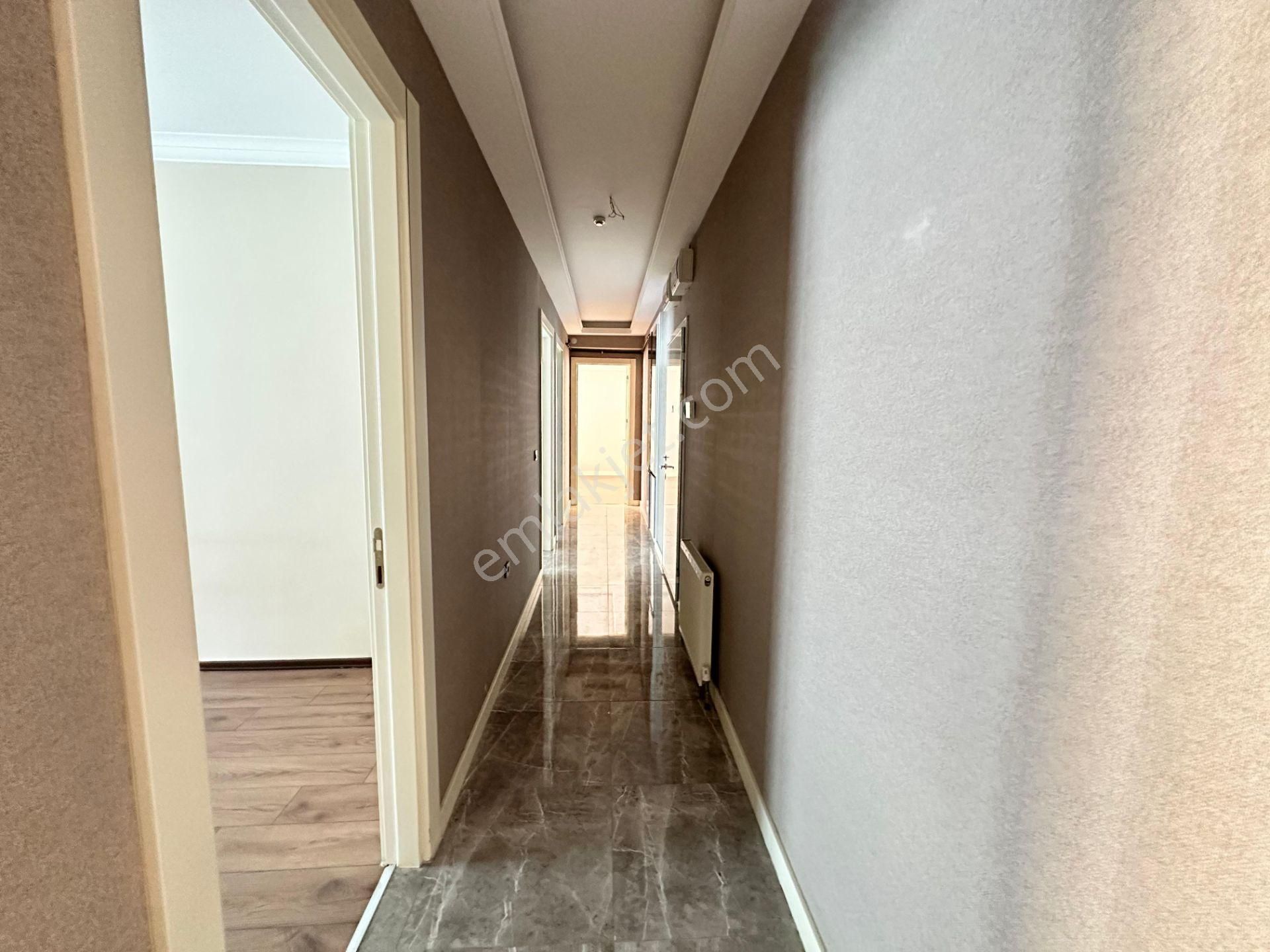 Uzman Emlak'tan Selçuklu Kulelerinde Katta Yapılı 3+1 Daire - Görsel 19