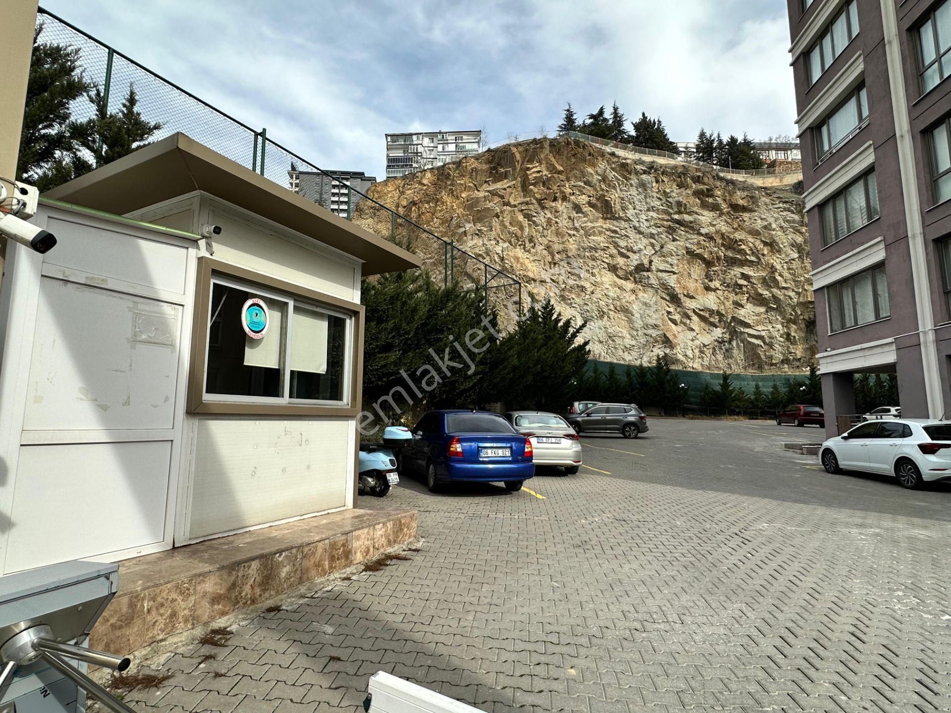 Uzman Emlak'tan Selçuklu Kulelerinde Katta Yapılı 3+1 Daire - Görsel 33