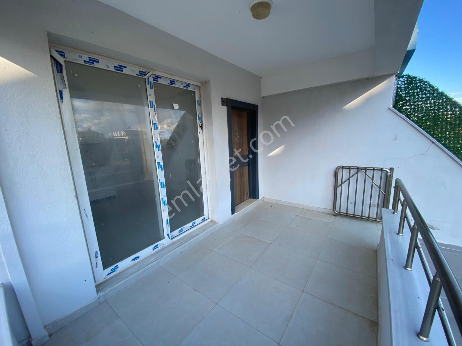 Aydın/didim/cumhuriyet Mh Satılık 1+1 Bahçe Giriş Kat Daire - Görsel 9