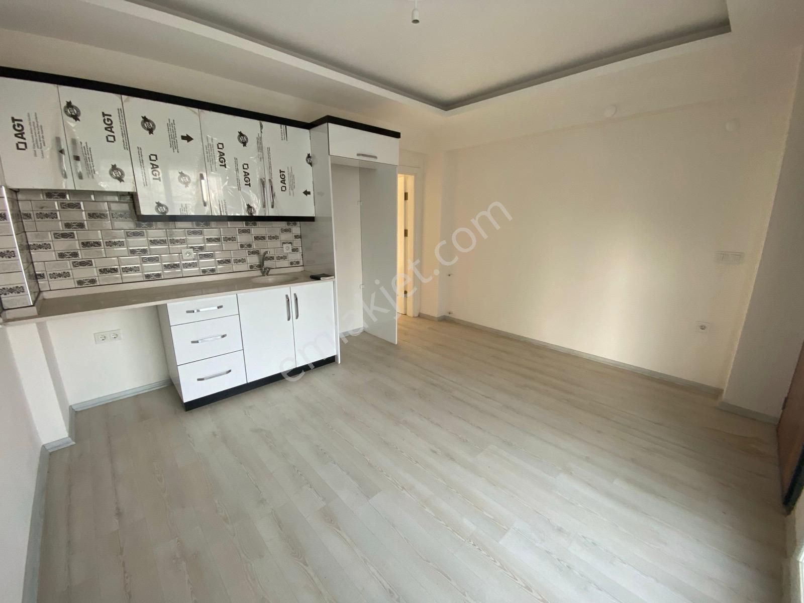 Aydın/didim/cumhuriyet Mh Satılık 1+1 Bahçe Giriş Kat Daire - Görsel 2