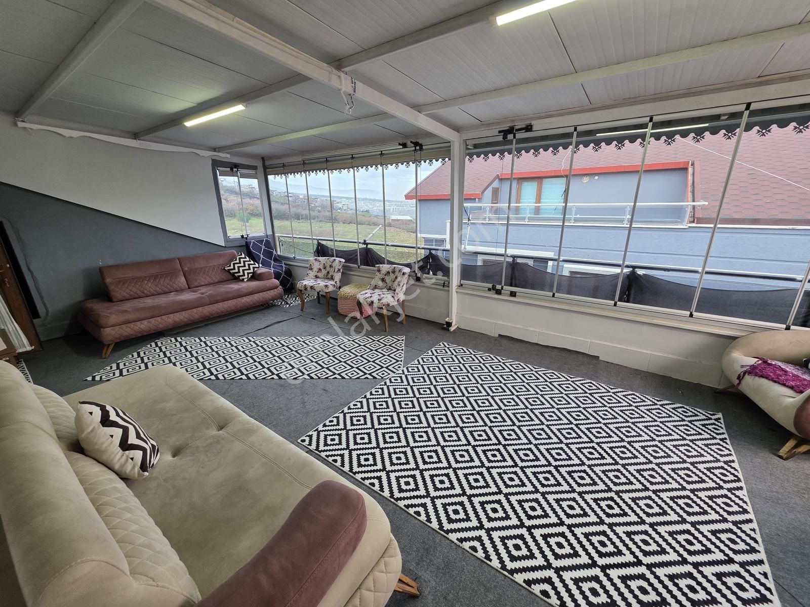 Kestel Park Evlerinde Geniş Ve Ferah 5+1 Satılık Dubleks Daire - Görsel 32