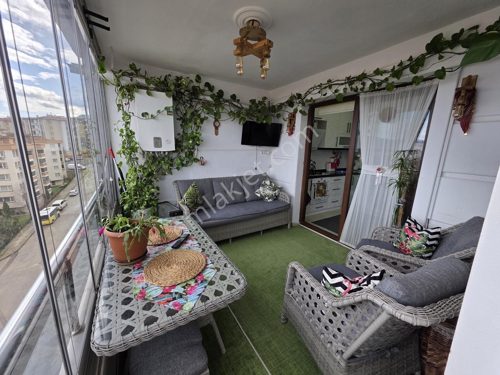 Kestel Park Evlerinde Geniş Ve Ferah 5+1 Satılık Dubleks Daire - Görsel 12