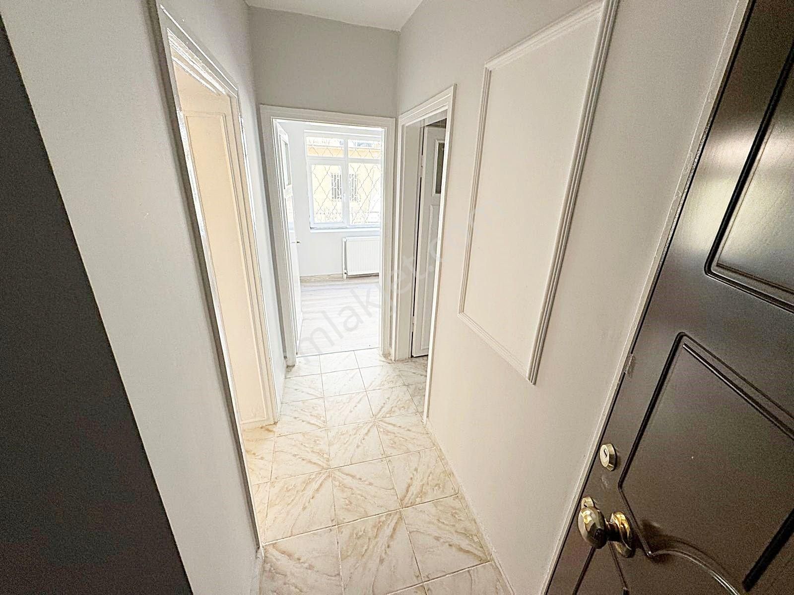 Sanatoryum Caddesi Tam Merkezde ! Giriş Kat 2+1 Emsalsiz Fiyat - Görsel 12