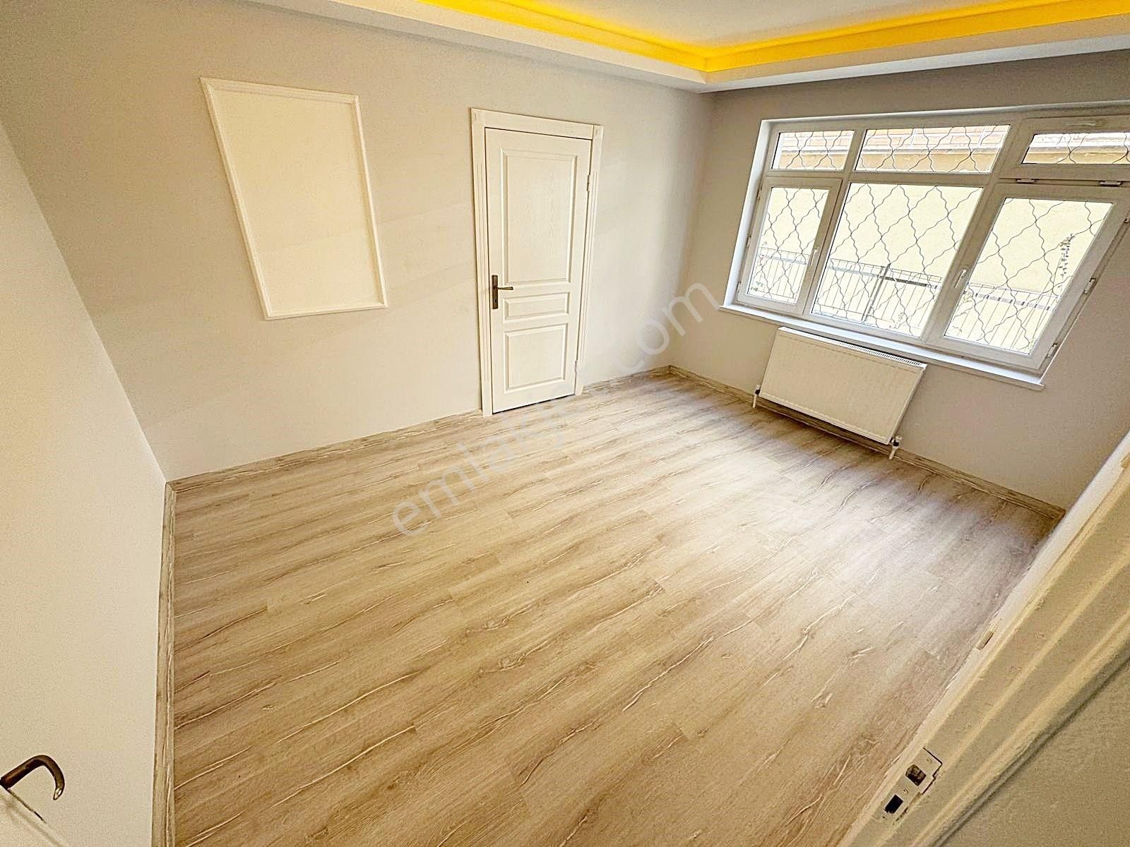 Sanatoryum Caddesi Tam Merkezde ! Giriş Kat 2+1 Emsalsiz Fiyat - Görsel 4