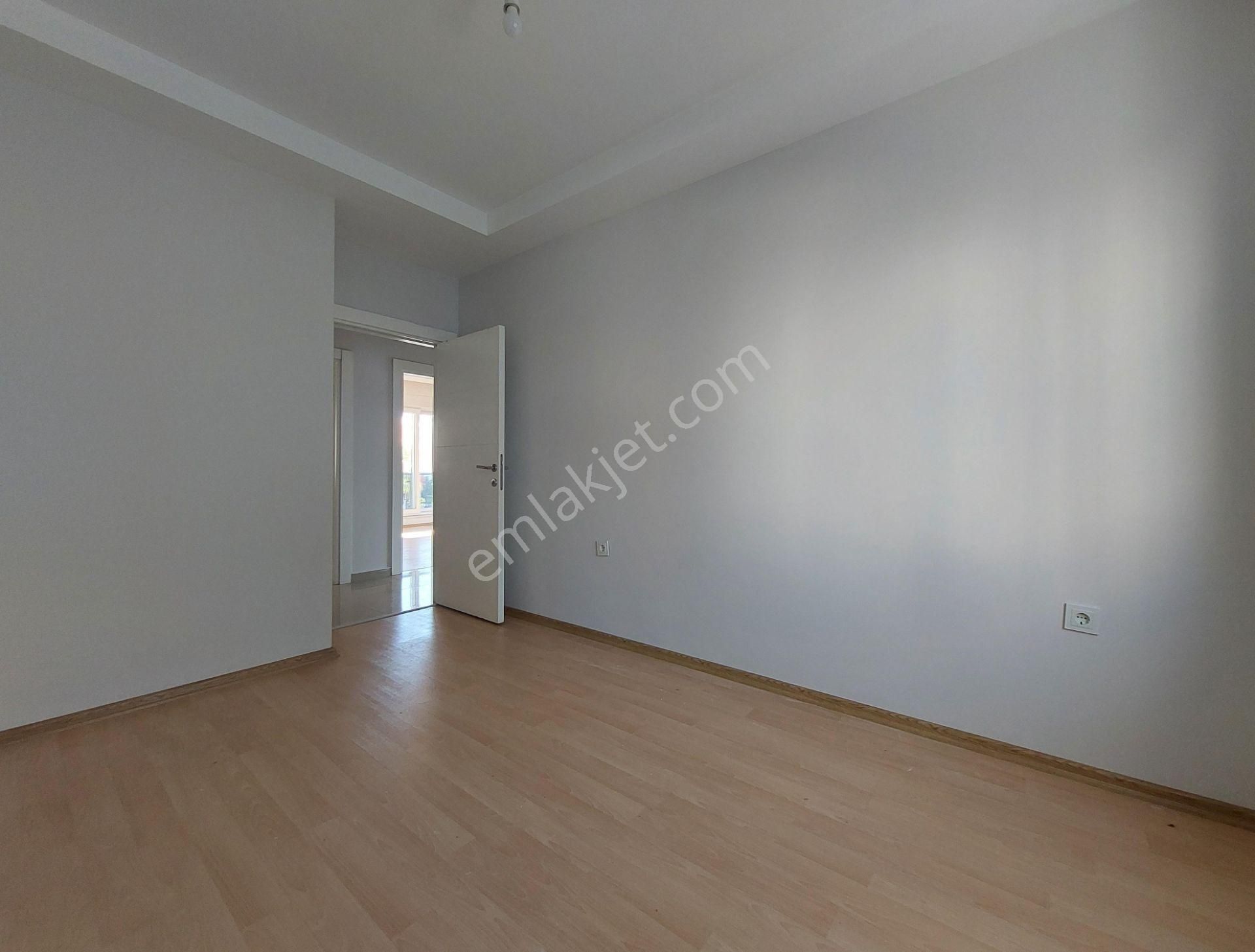 Antalya Kızıltoprak Mah. Otoparklı 90m2 2+1 2. Kat Kiralık Daire - Görsel 18