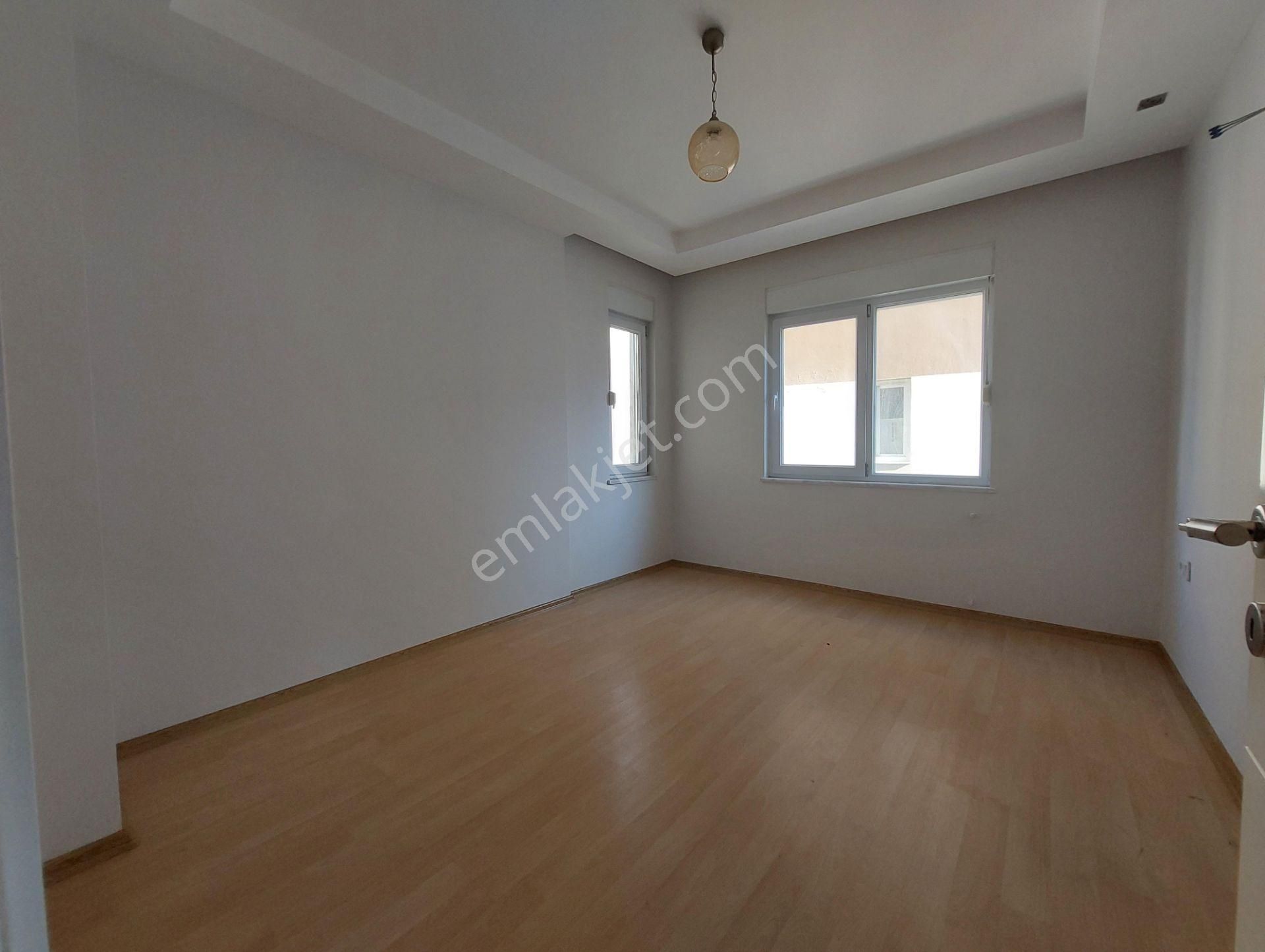 Antalya Kızıltoprak Mah. Otoparklı 90m2 2+1 2. Kat Kiralık Daire - Görsel 11