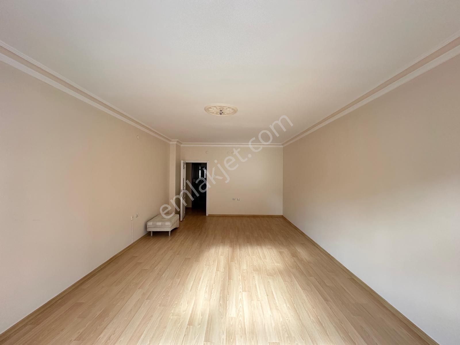 Aktepe Yakını Orta Katta Asansörlü 3+1 - Görsel 14