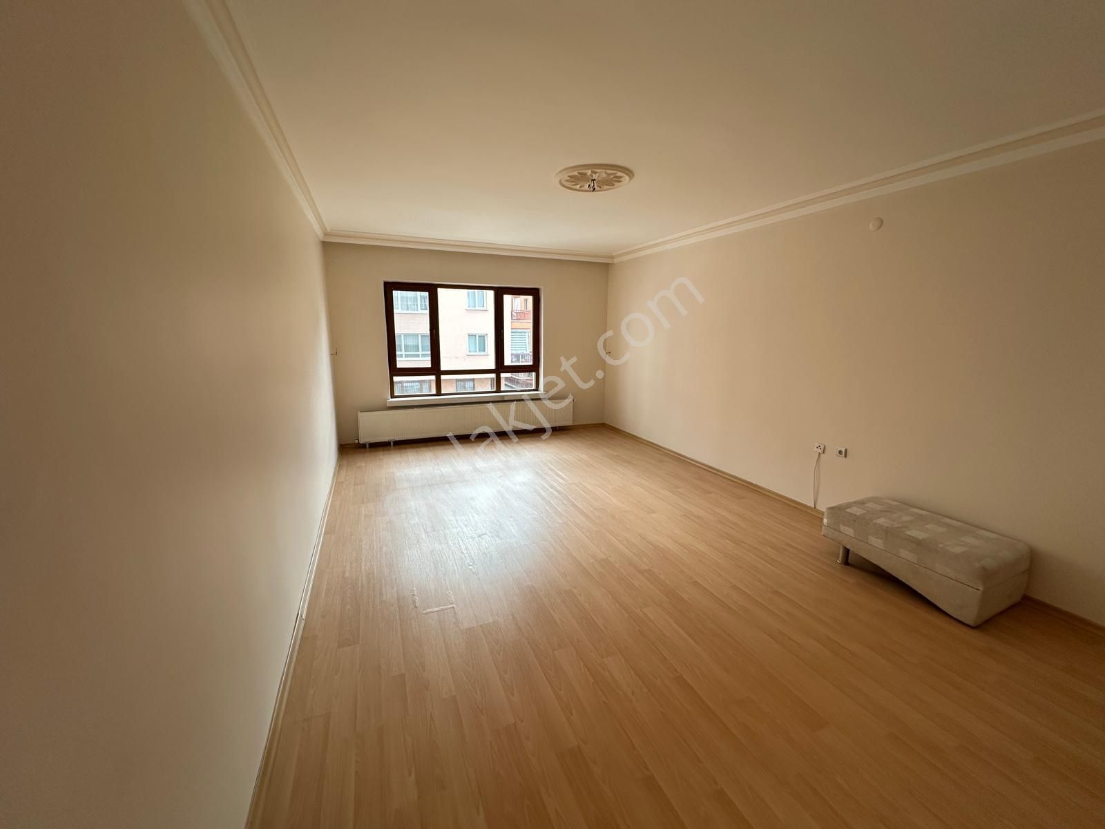 Aktepe Yakını Orta Katta Asansörlü 3+1 - Görsel 7