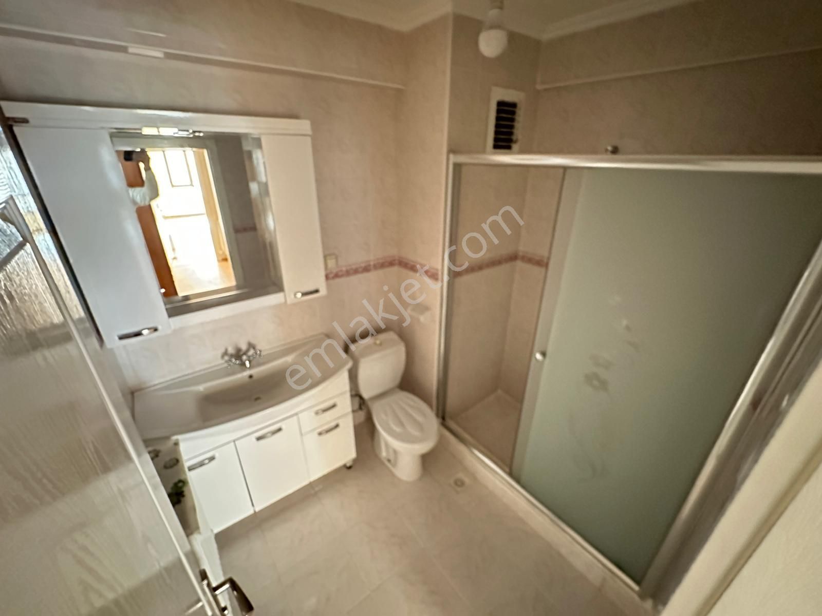 Aktepe Yakını Orta Katta Asansörlü 3+1 - Görsel 27