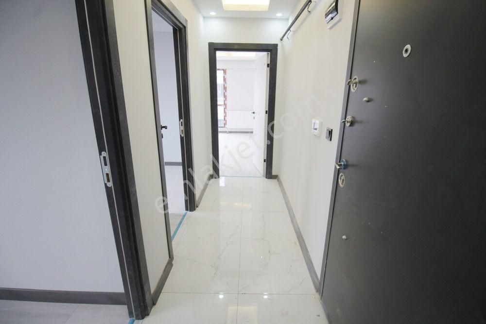Kemalettin Kocatepe Camine Yakın 85m2 2+1 İskanlı Sıfır Ara Kat - Görsel 7