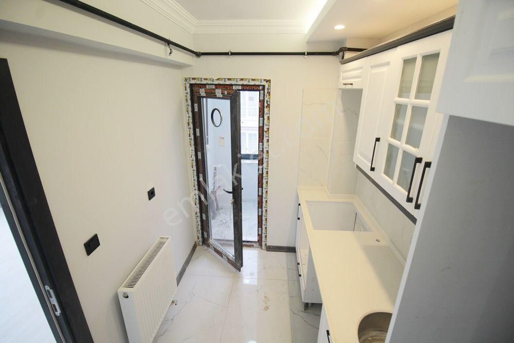 Kemalettin Kocatepe Camine Yakın 85m2 2+1 İskanlı Sıfır Ara Kat - Görsel 13