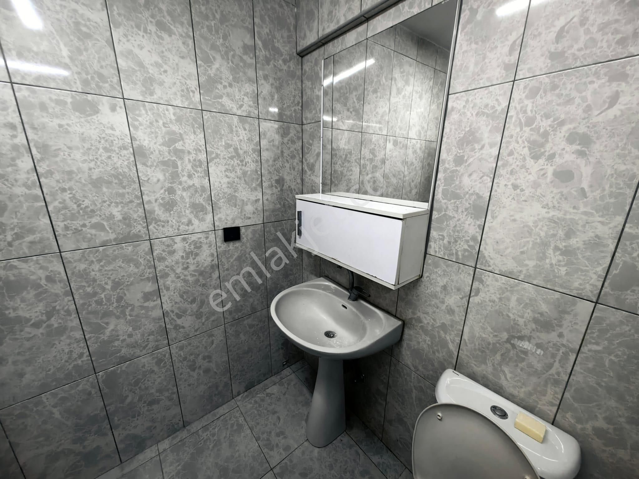 Beyoğlu Çıksalın'da Kiralık 2+1 Geniş Ferah Daire - Görsel 10