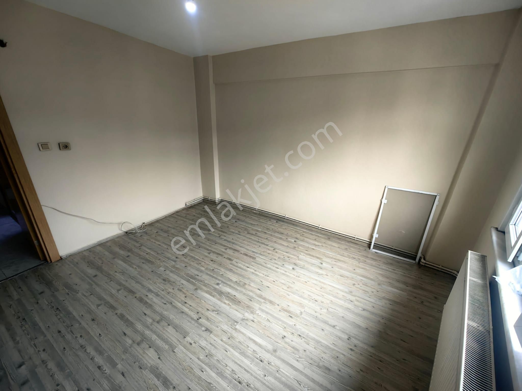 Beyoğlu Çıksalın'da Kiralık 2+1 Geniş Ferah Daire - Görsel 11